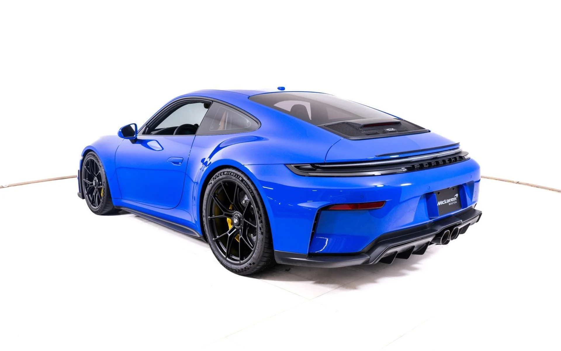 mph002_867604733_b9f461abfcb7baacfb6eef5be9b4ee15x_e8de85e8d0