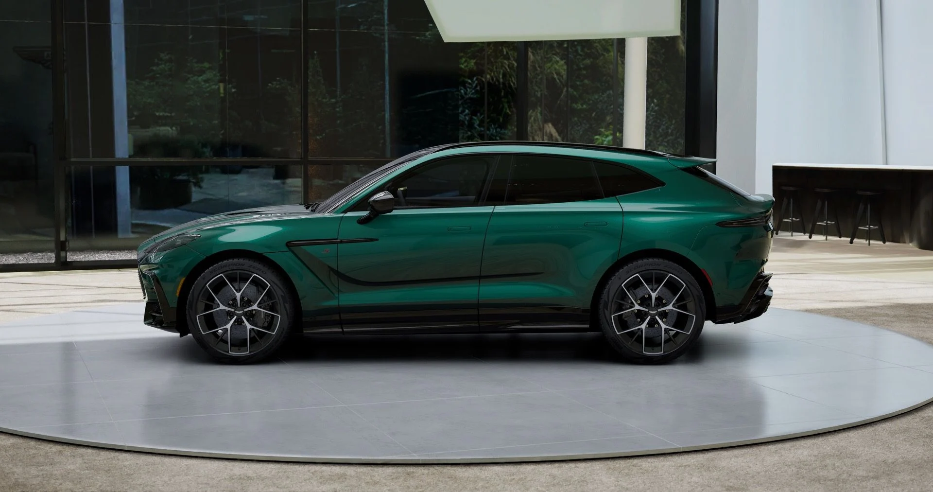 mph002_868659736_New_2026_Aston_Martin_DBX_S_1791461002_ee036e6774