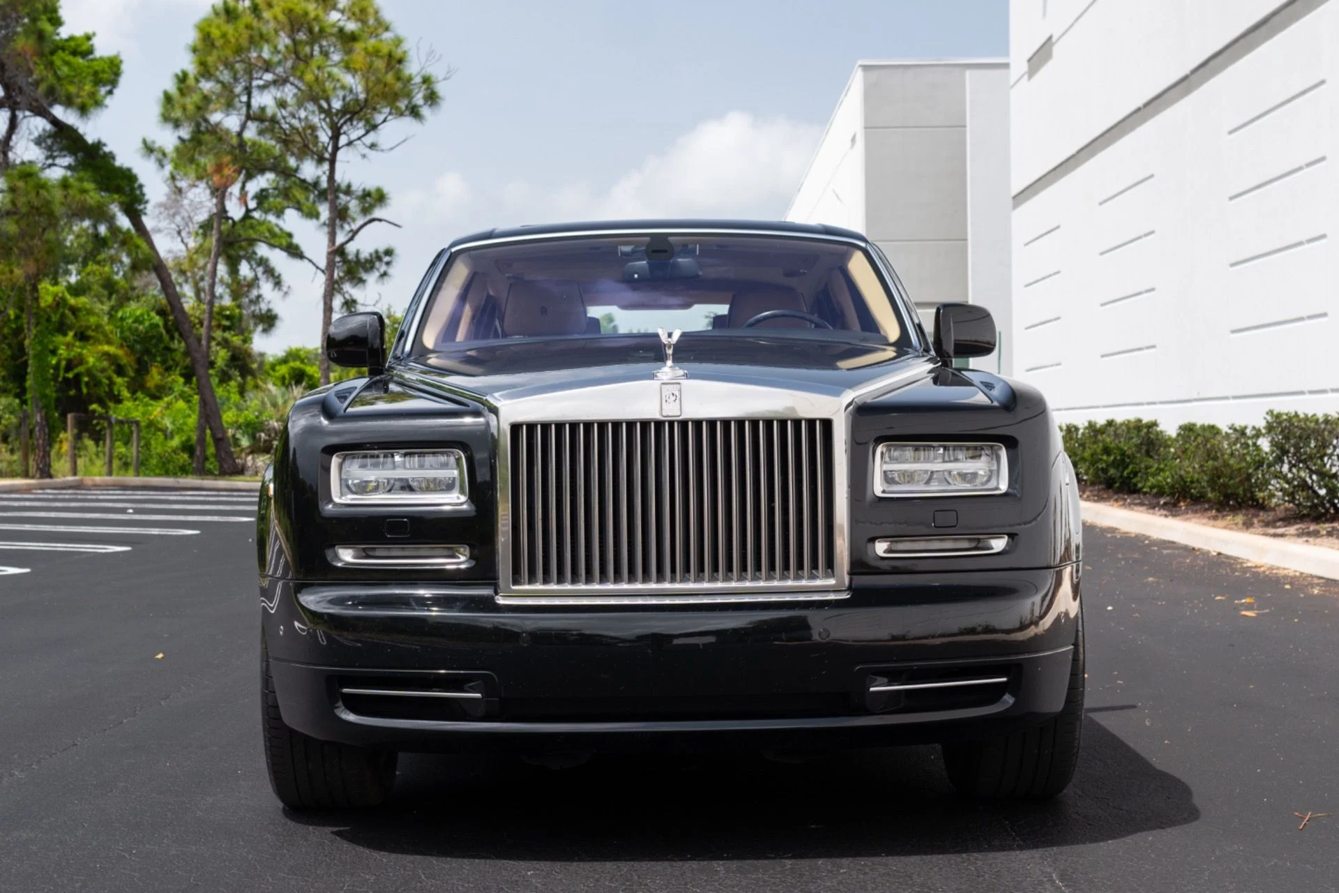 mph002_868673694_Used_2015_Rolls_Royce_Phantom_1779983365_bccdc4d1cd