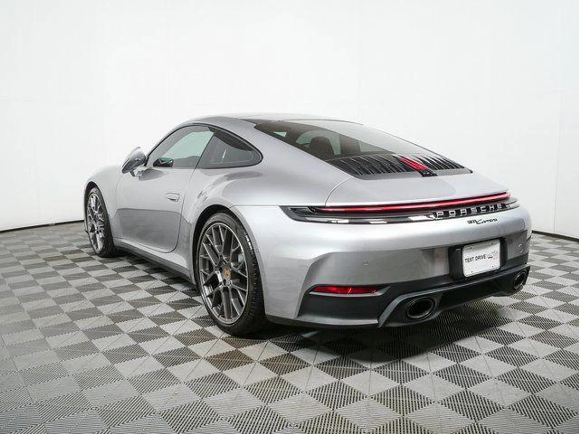 mph002_871811517_Z3_Fwjvnypfdnmp4uhe_Wu_Aa_X_Odc4_7da93204d1