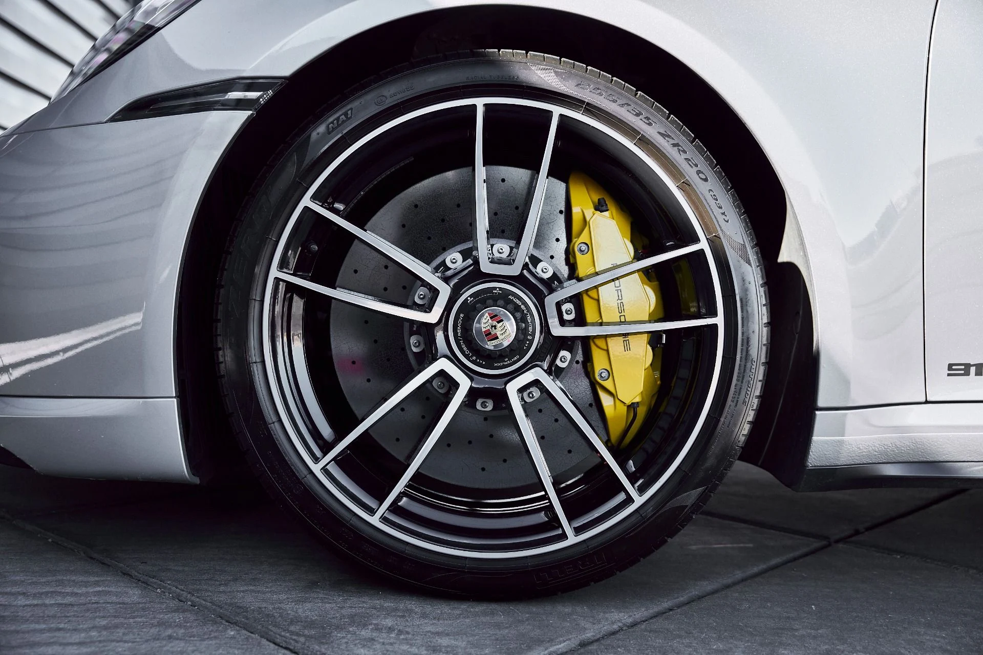 mph002_872611810_Used_2021_Porsche_911_Turbo_S_1773694176_67f0f5128b