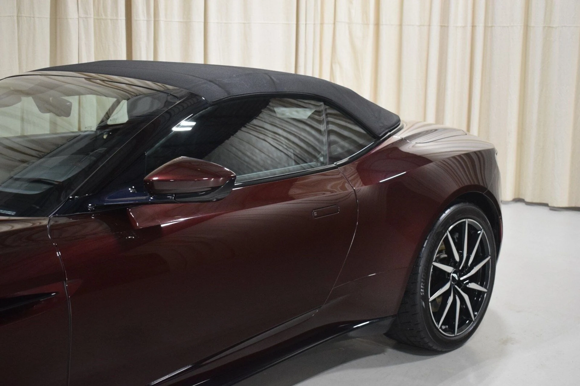 mph002_892695144_7c5621e301f668e7ca204db4b73f3133x_659f291b2f