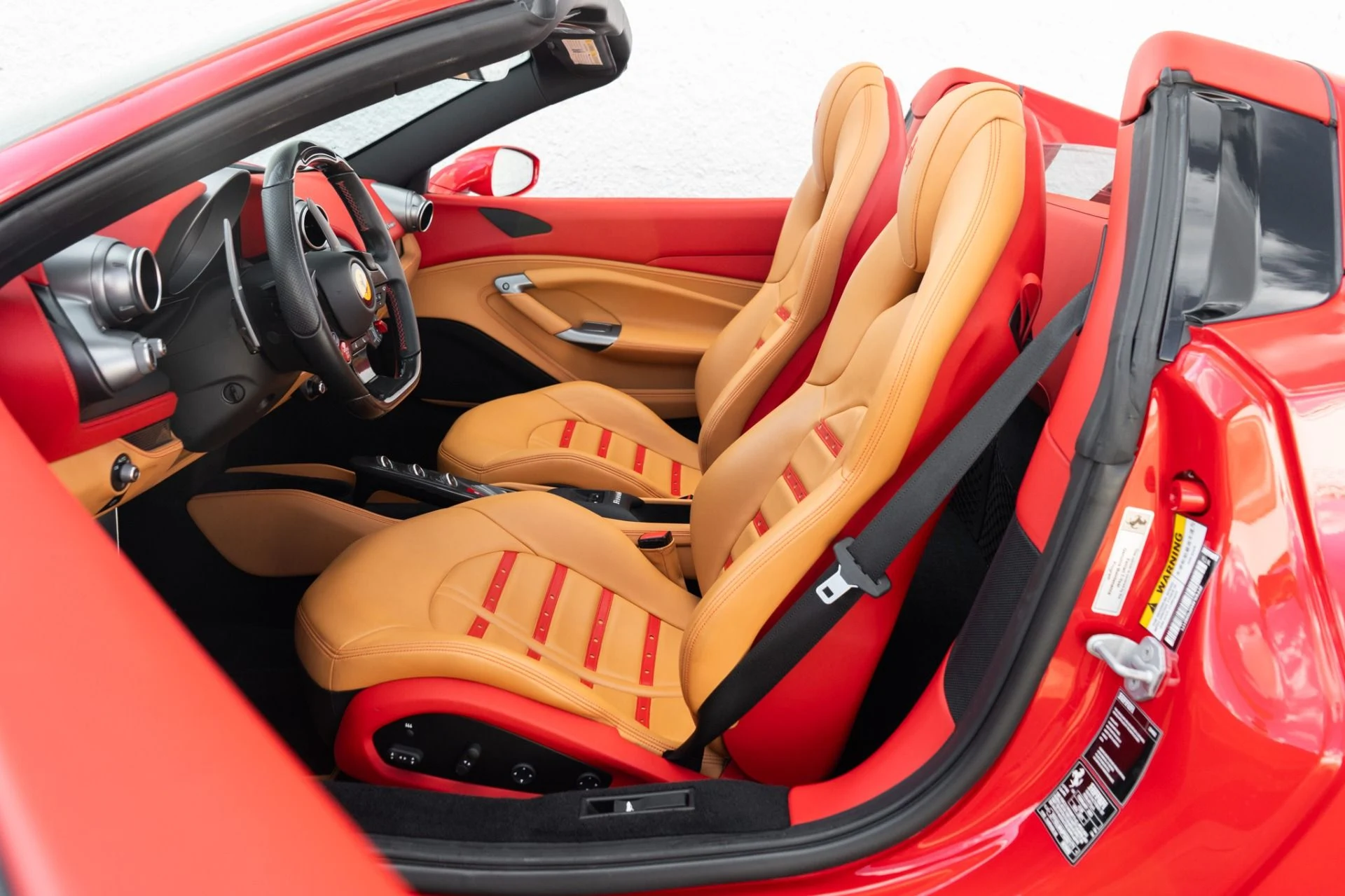 mph002_90828991_Used_2023_Ferrari_F8_Spider_1759528459_4fd4376526