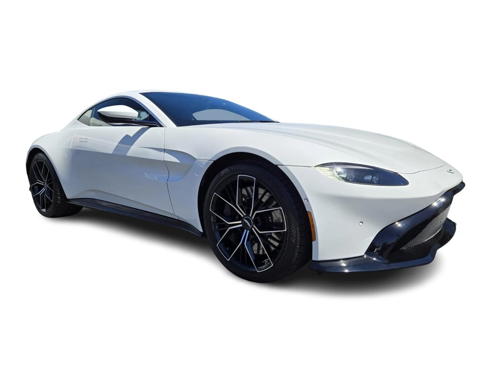 mph002_909342645_Used_2022_Aston_Martin_Vantage_1757574518_a8345aa91a