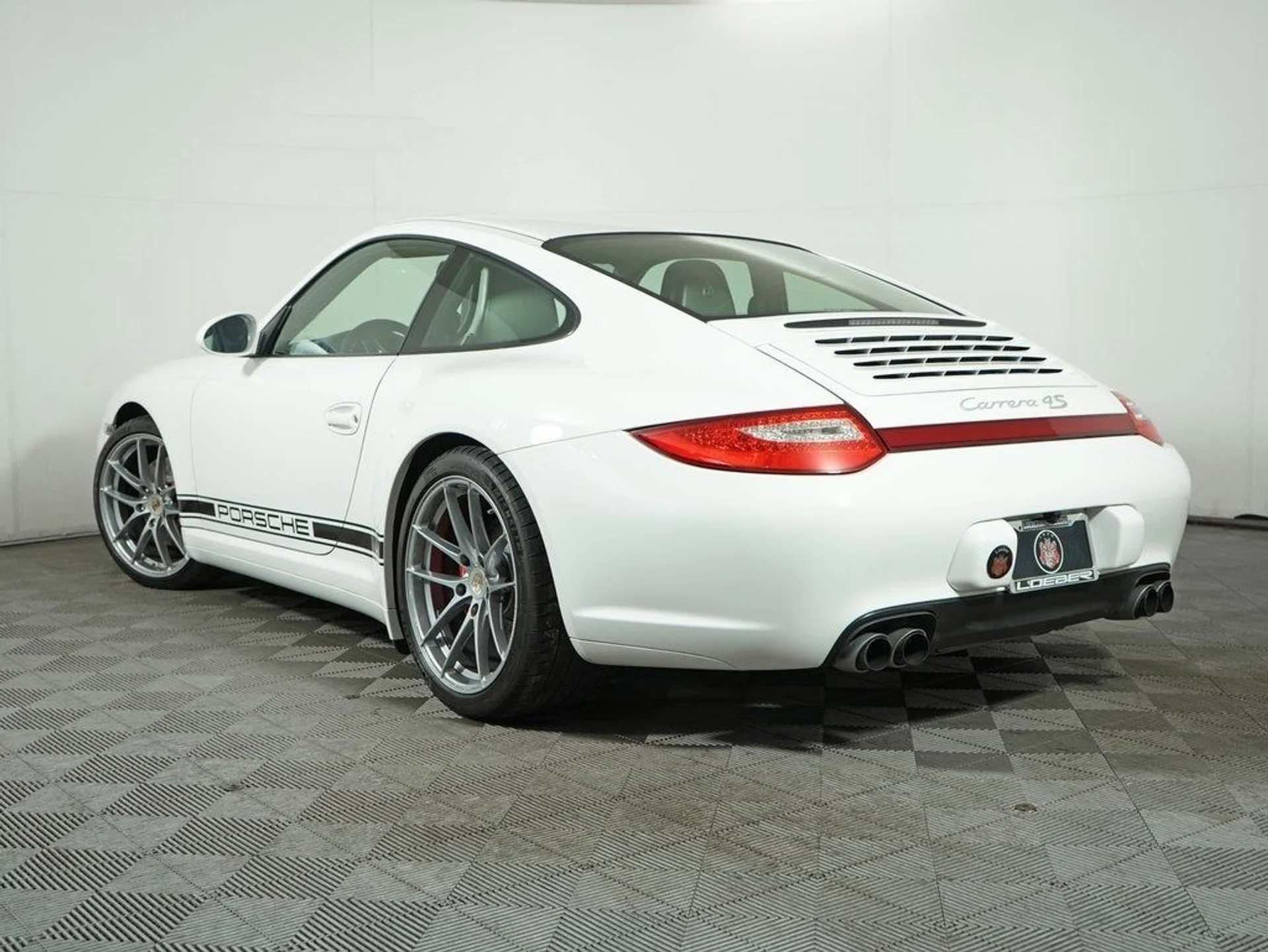 mph002_913865966_3_f29d8ace60