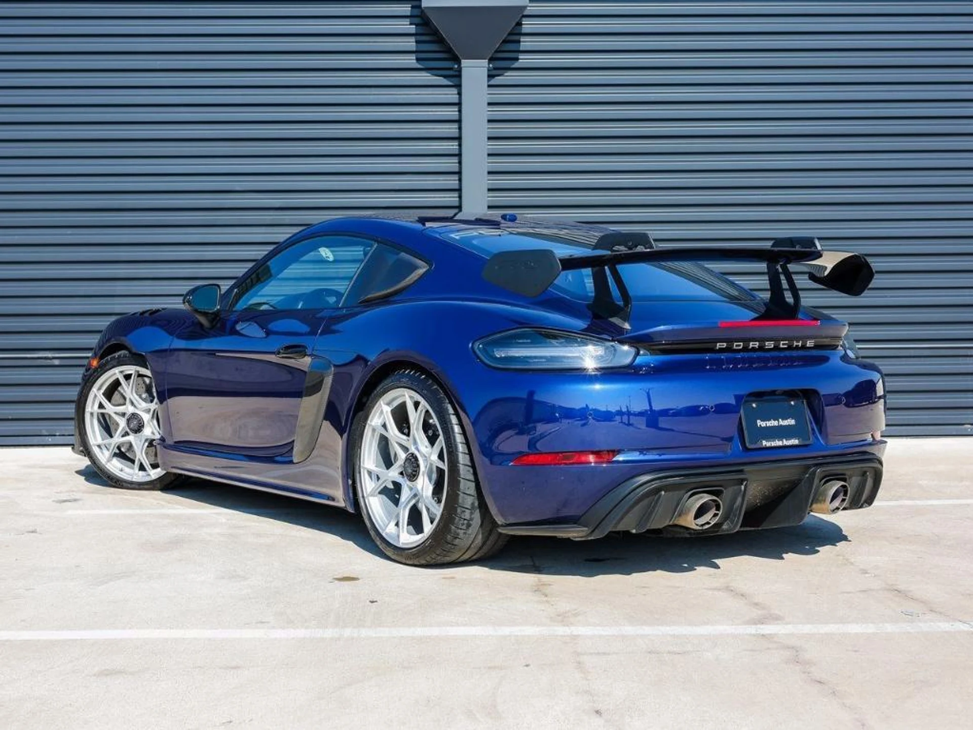 mph002_916795130_G_Od_Ps6_V8hq_Z8rz6z_F_Ow_Ar_Ud_Tmdk_9b38e3b918