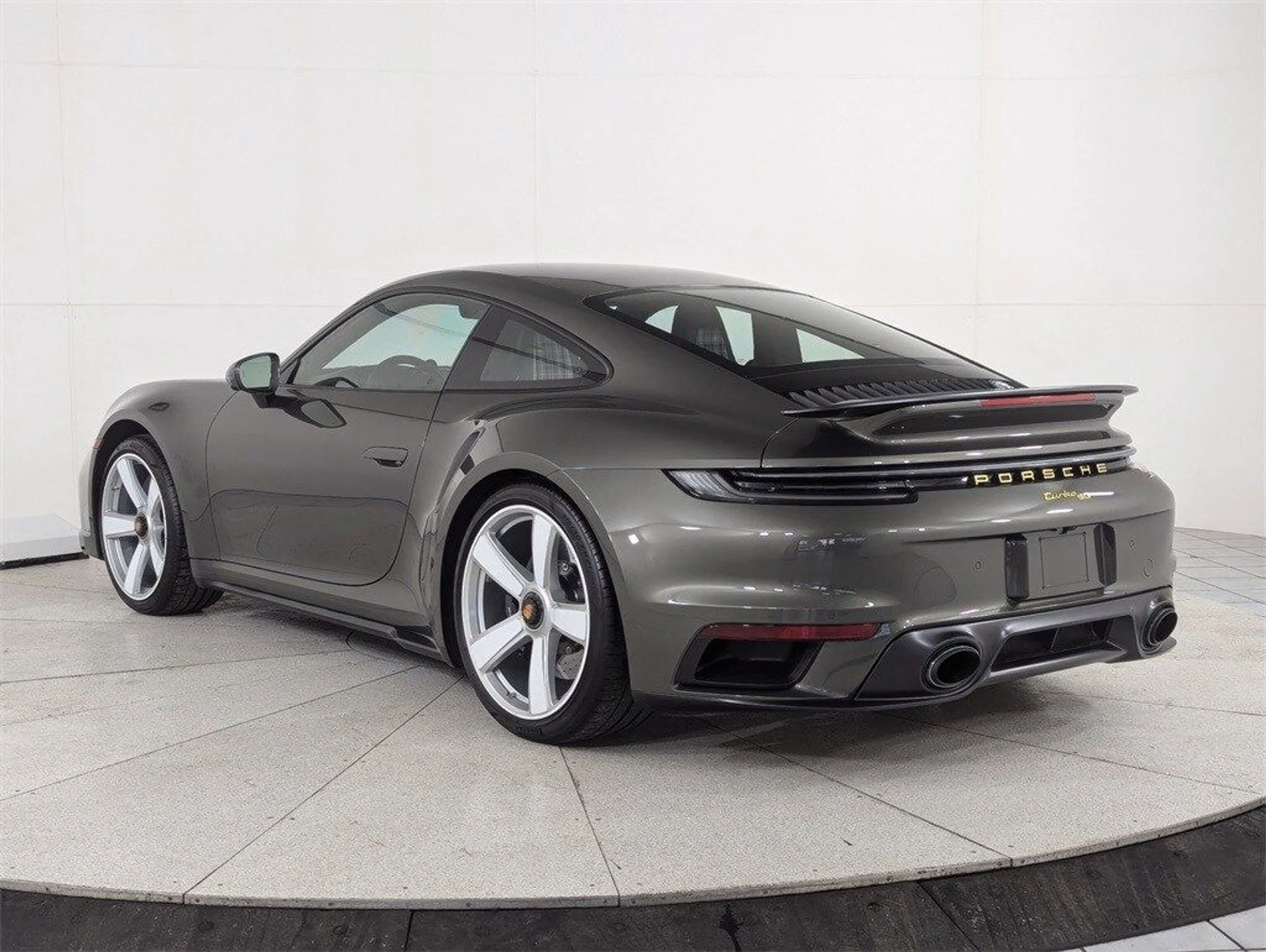 mph002_924204396_446bc1b33b4f54e9808786fdf612bd07x_9963b27eef