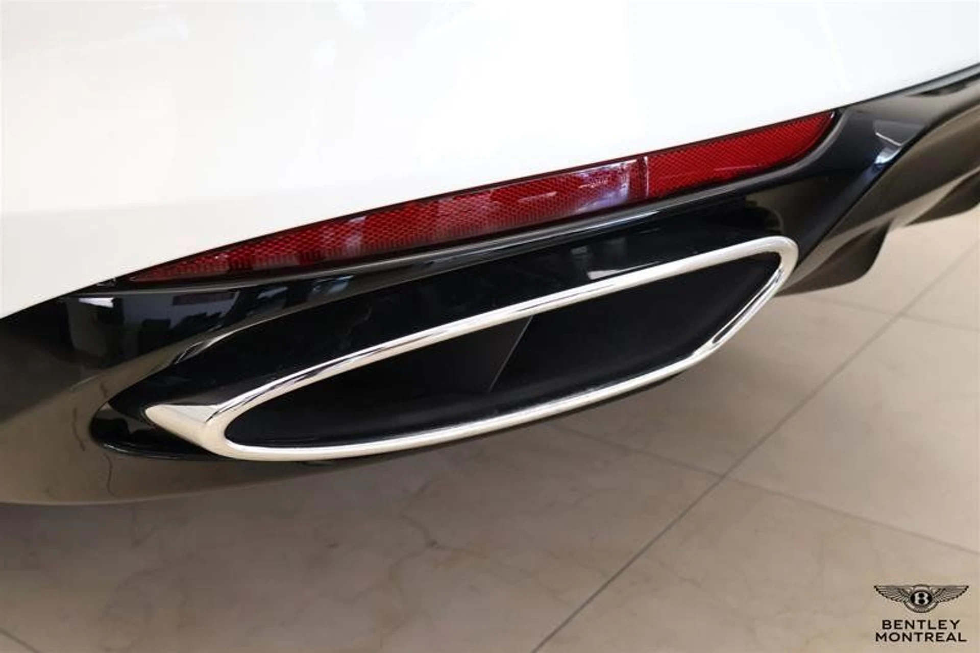 mph002_92894182_37268977_06907_s4cuj402_5993562038