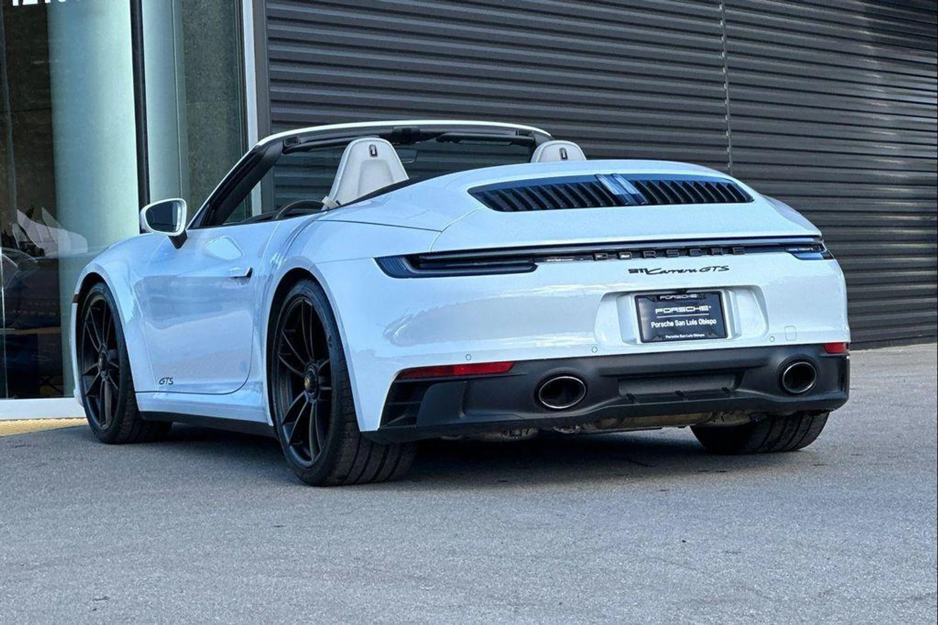 mph002_945448231_x_UF_Xrlmd_V_Iei8_Wns_O_Kcm3mn7_E_s_0e9fe9dc6e