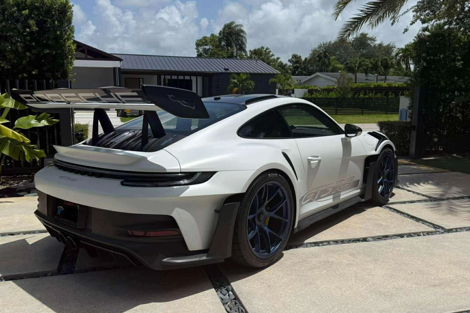 mph002_950574067_Used_2025_Porsche_911_GT_3_RS_1754933432_369d56a5f1