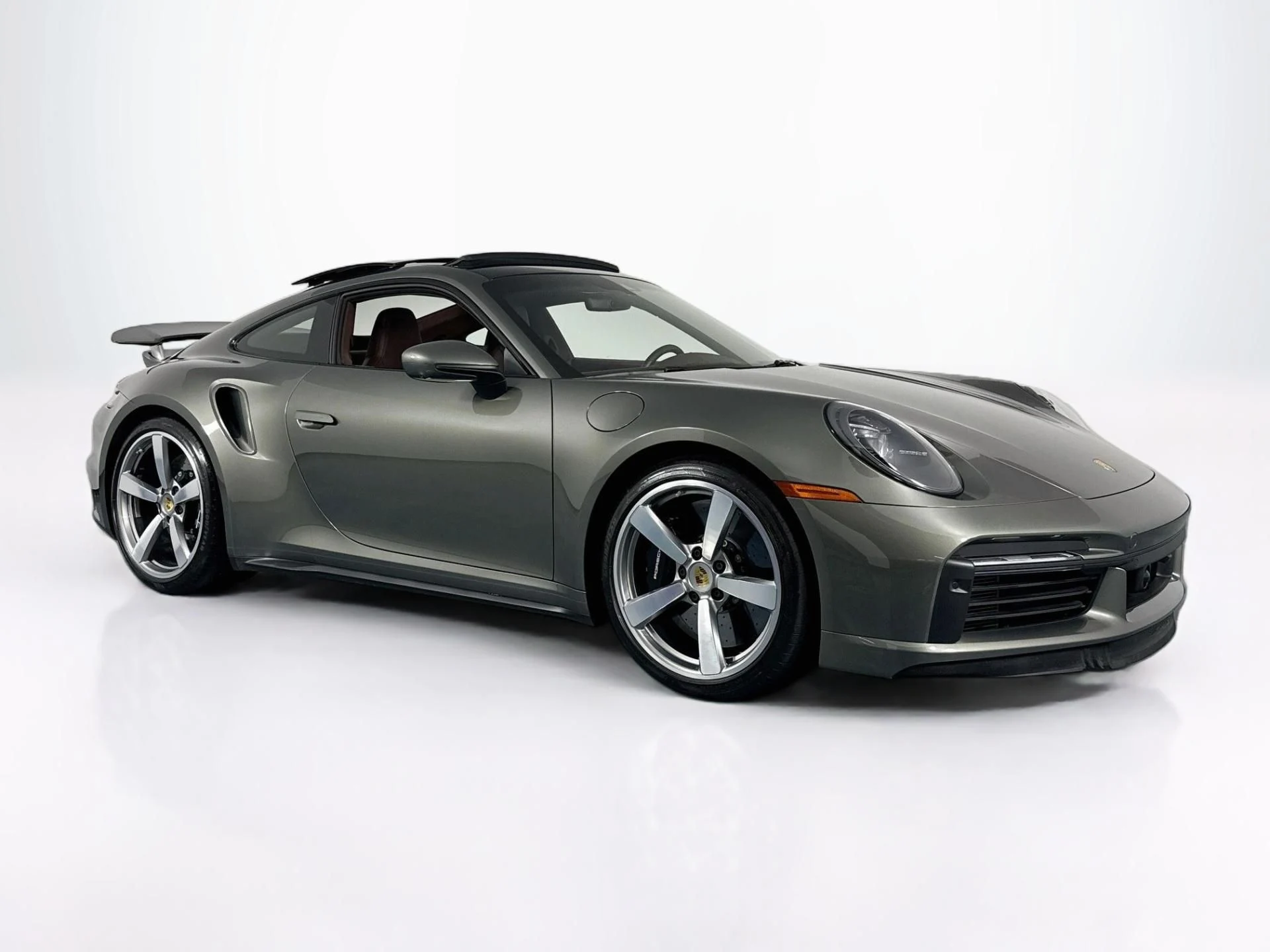 mph002_95191472_Used_2021_Porsche_911_Turbo_S_1789763389_6c7492be8b