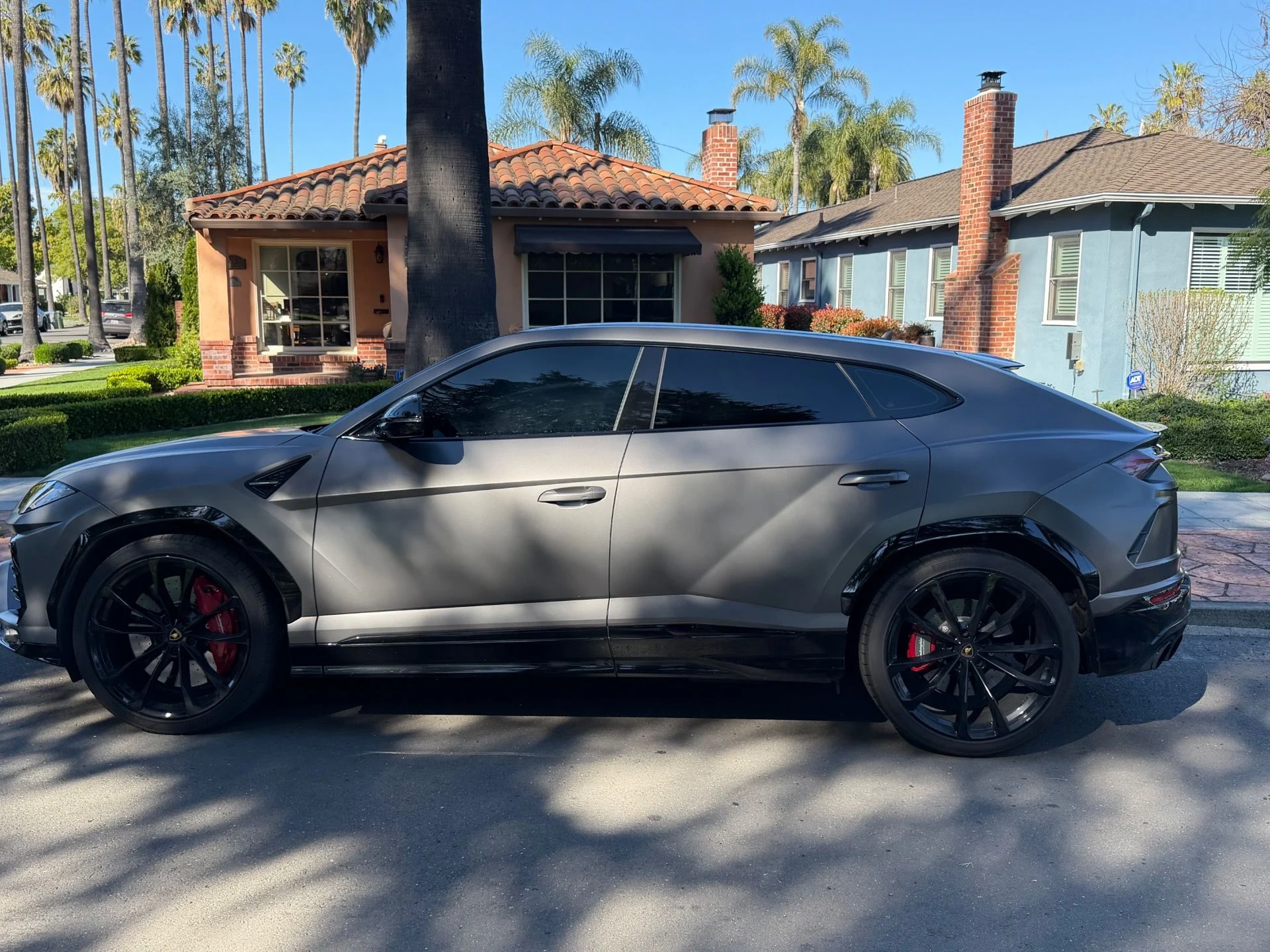 mph002_952020301_Used_2022_Lamborghini_Urus_1773427835_9239972817