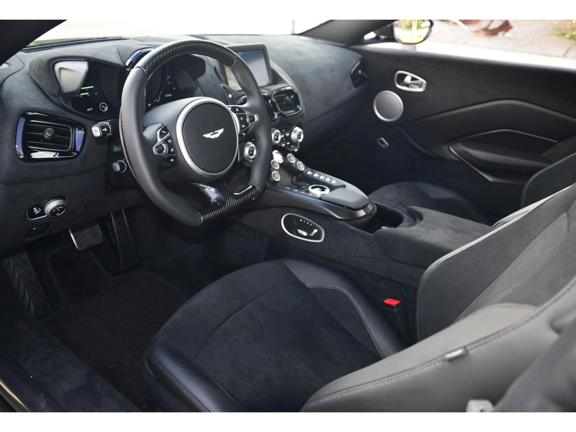 mph002_95269477_322452c8e47e32b2bdde7c23ae68c988x_d62f9b6920