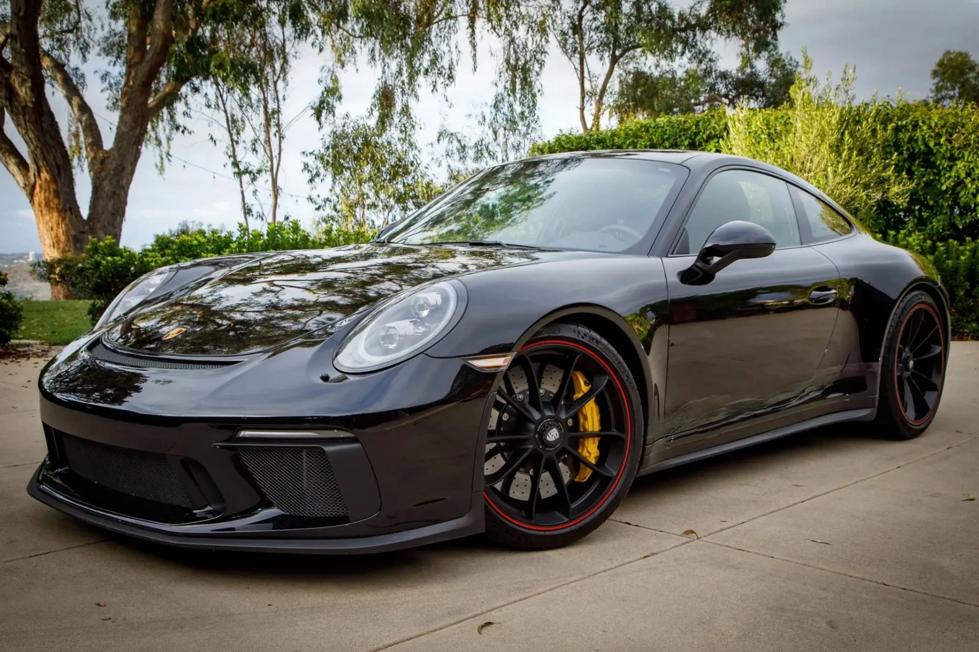 mph002_957077893_Used_2019_Porsche_911_GT_3_Touring_1759511946_9adf820a21