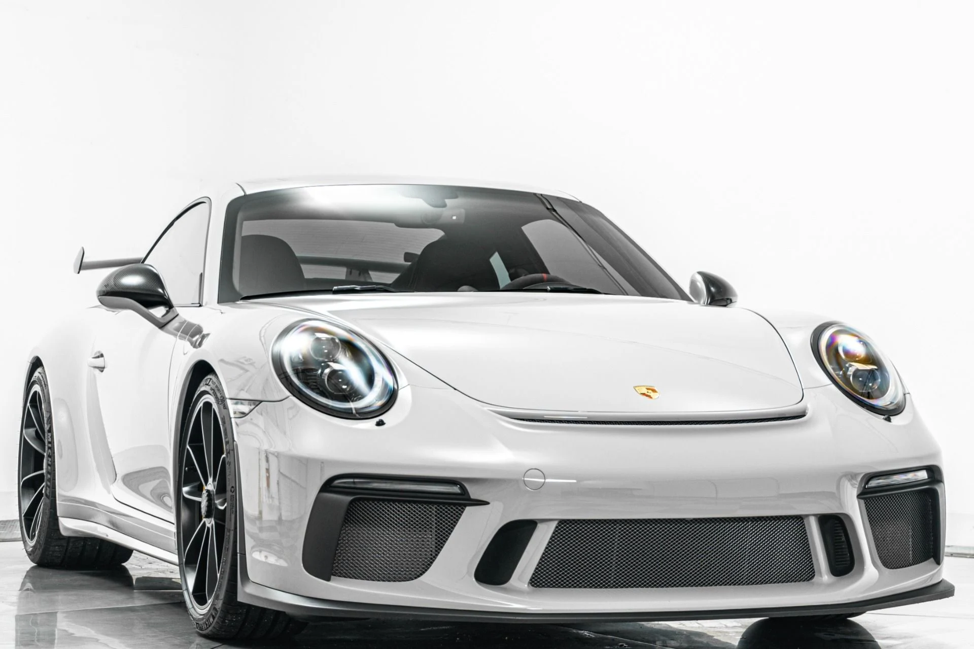 mph002_961945353_Used_2019_Porsche_911_GT_3_6_Speed_Manual_Carbon_Buckets_Extended_Leather_1779893213_18edcfa8d7