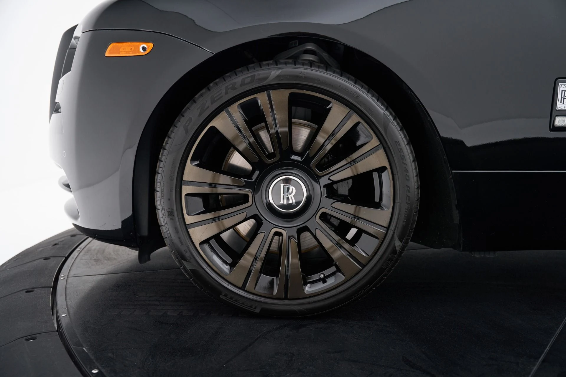 mph002_977733557_Used_2015_Rolls_Royce_Wraith_Base_1792602867_6f97df03e5