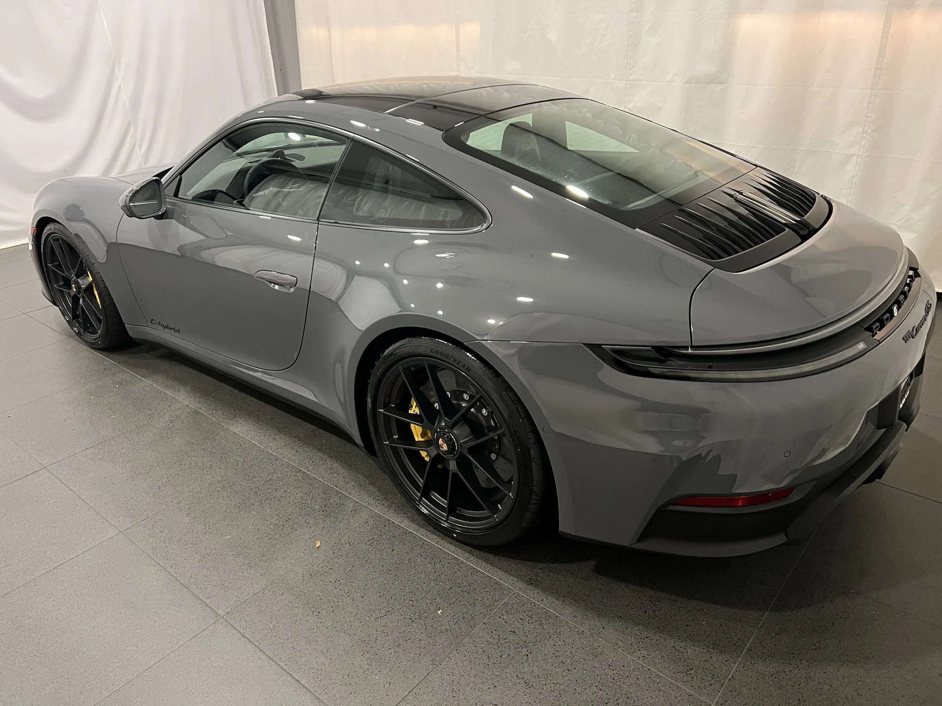 mph002_980289960_6afc10468b1a3e95dbaeb246aa9ea1dbx_6249d9d397