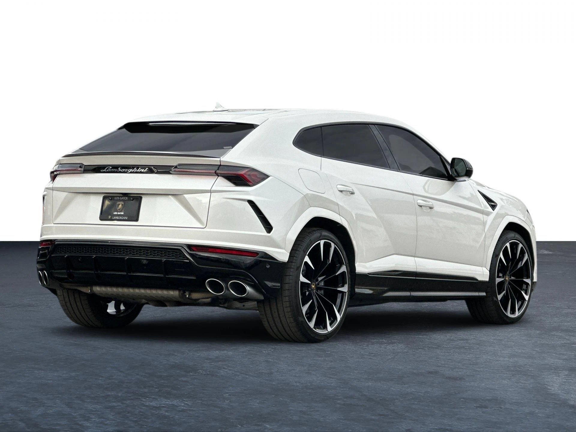 mph002_980741688_Used_2022_Lamborghini_Urus_Selezione_CPO_1767174641_e9c0c0234e