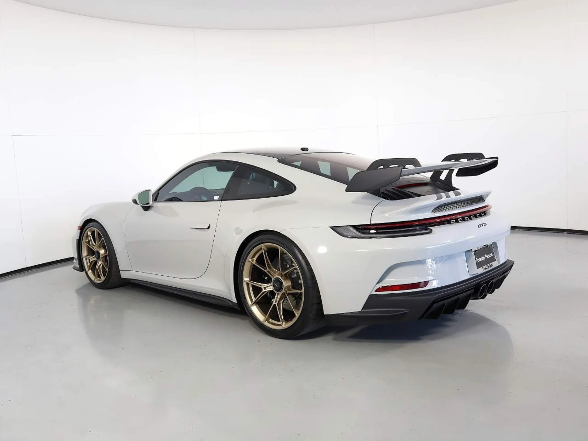 mph002_984211037_7fd8a493cb4c60450bd65ea0a7c52387_369b5feeac