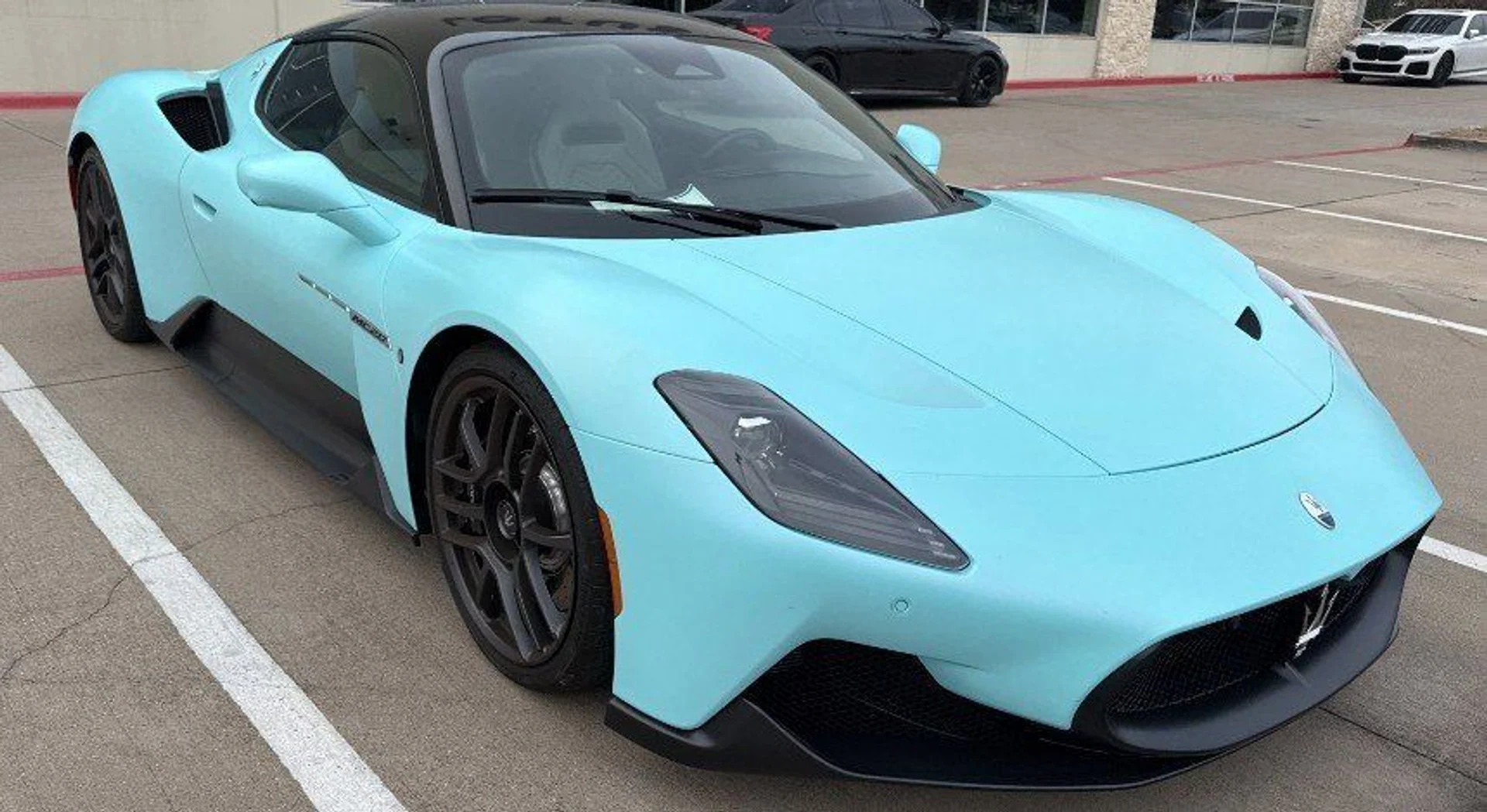 mph002_991253208_e8e72c551e57ea2518a928d1416dd982x_a4c00bf369