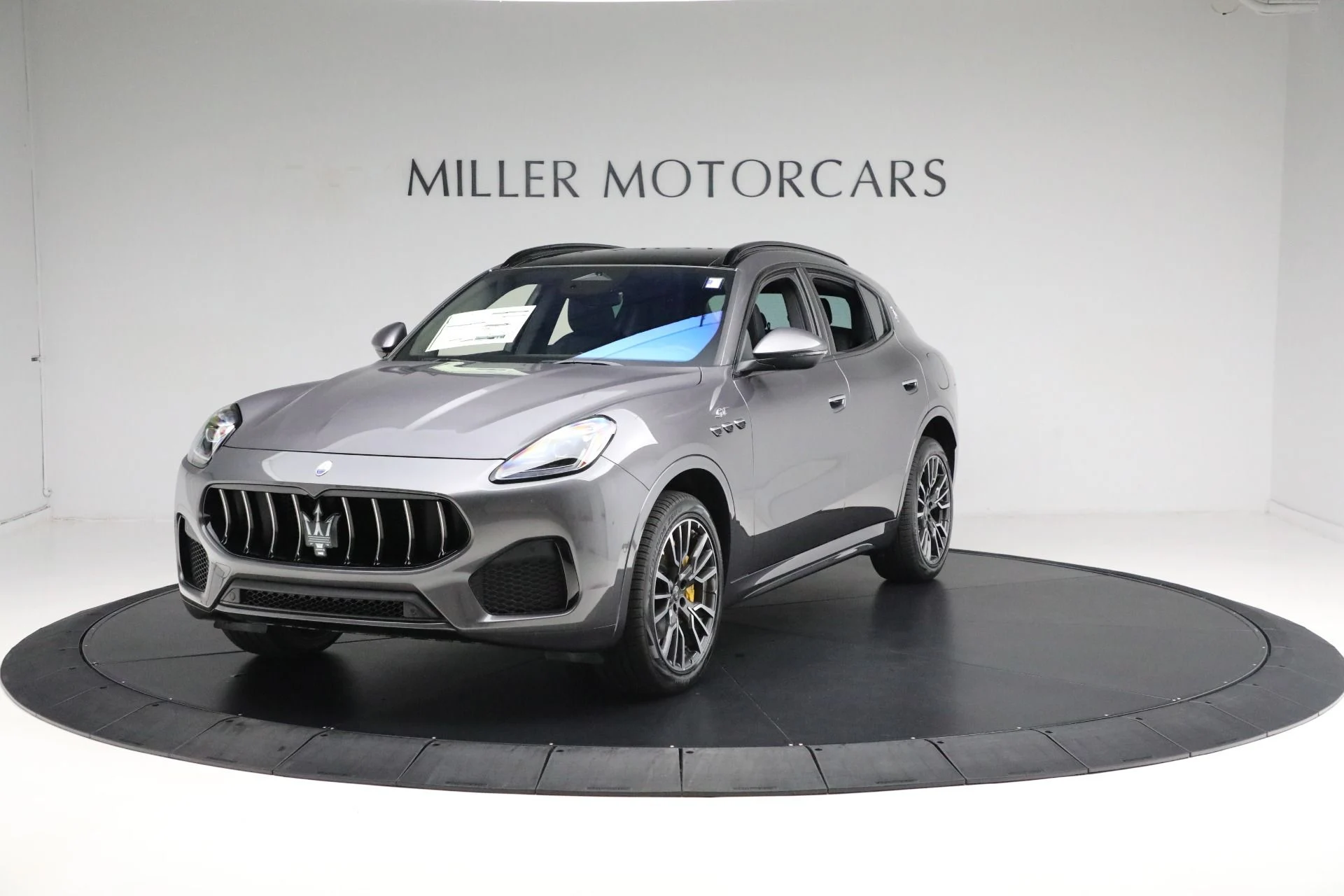 mph002_995566975_New_2024_Maserati_Grecale_GT_30732c879d