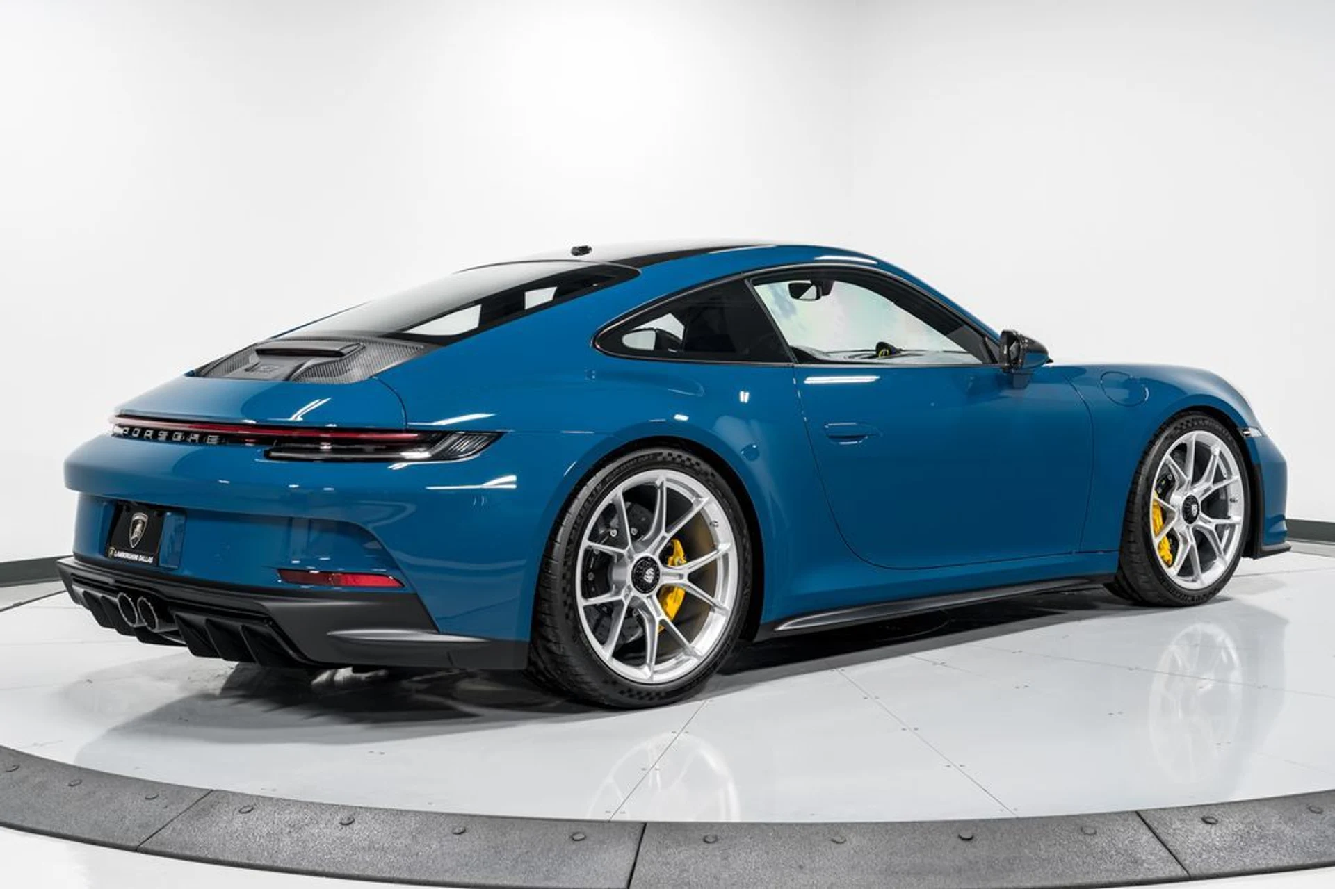 mph002_996822419_0572370077b4c3e586f82aef6323ff27x_ca560dd88b