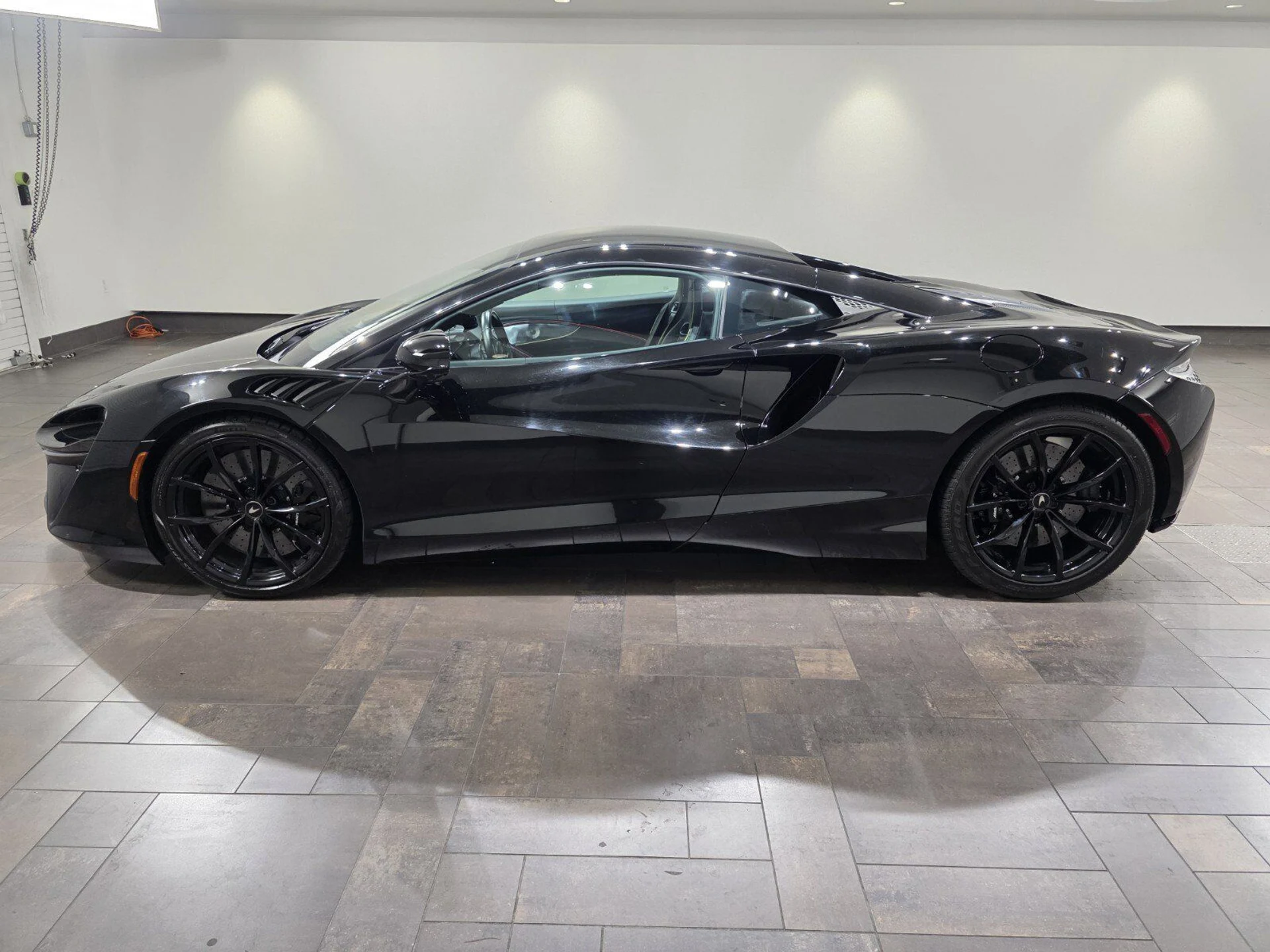 mph002_999989244_caf2243d12ea1de1dca8486c1cc25d8a_a1c9369016