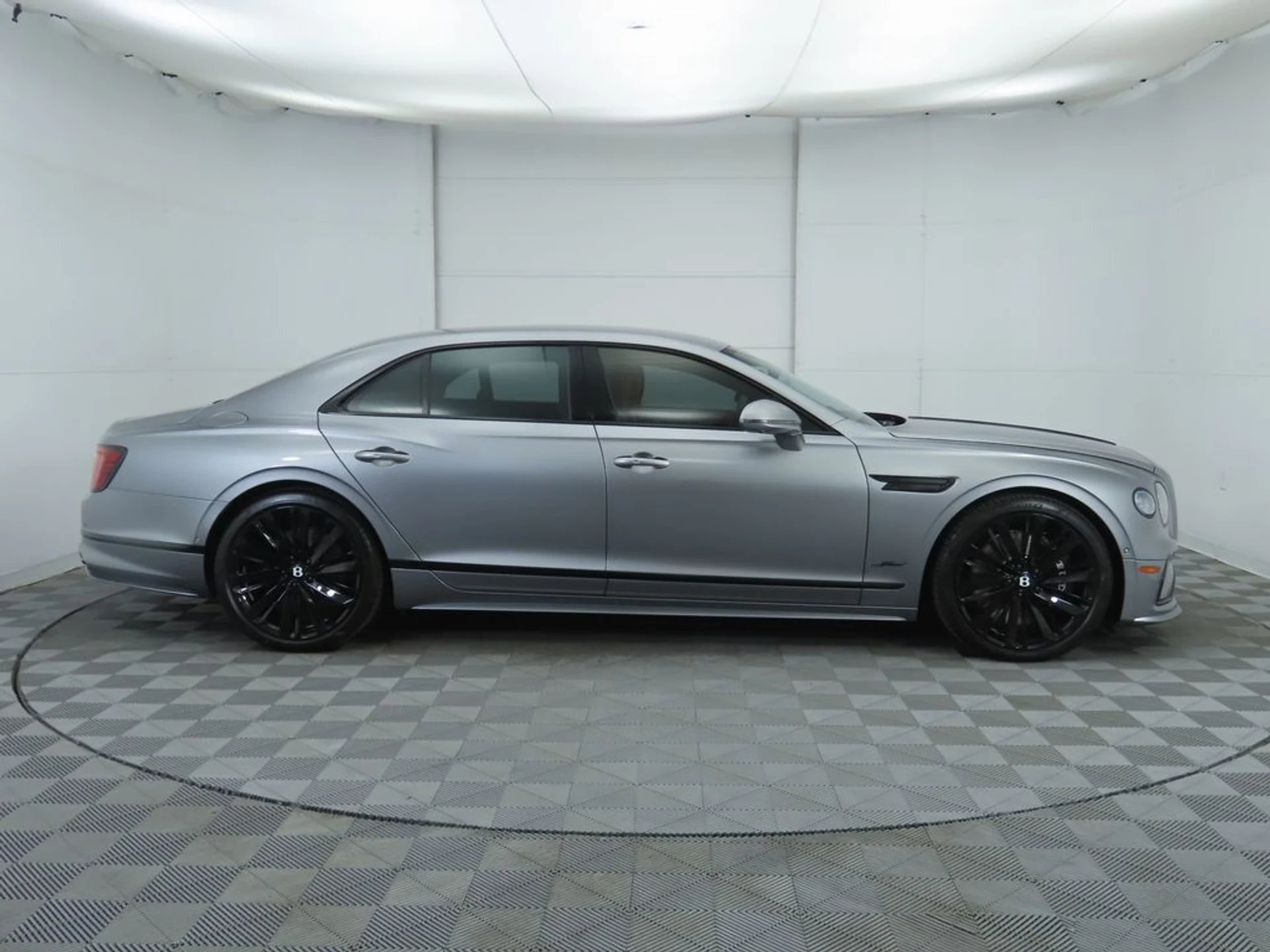 mph003_1013244802_new_2025_bentley_flying_spur_speedsedan_8119_22908719_4_1024_f8174a1c69