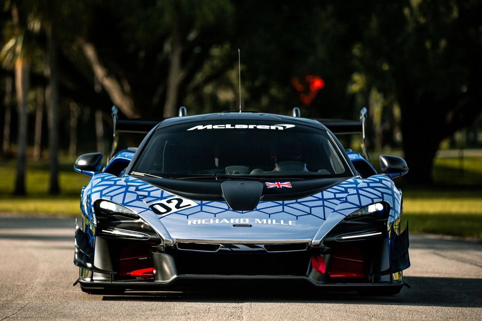 mph003_1019382711_Used_2020_Mc_Laren_Senna_GTR_3fc5459644