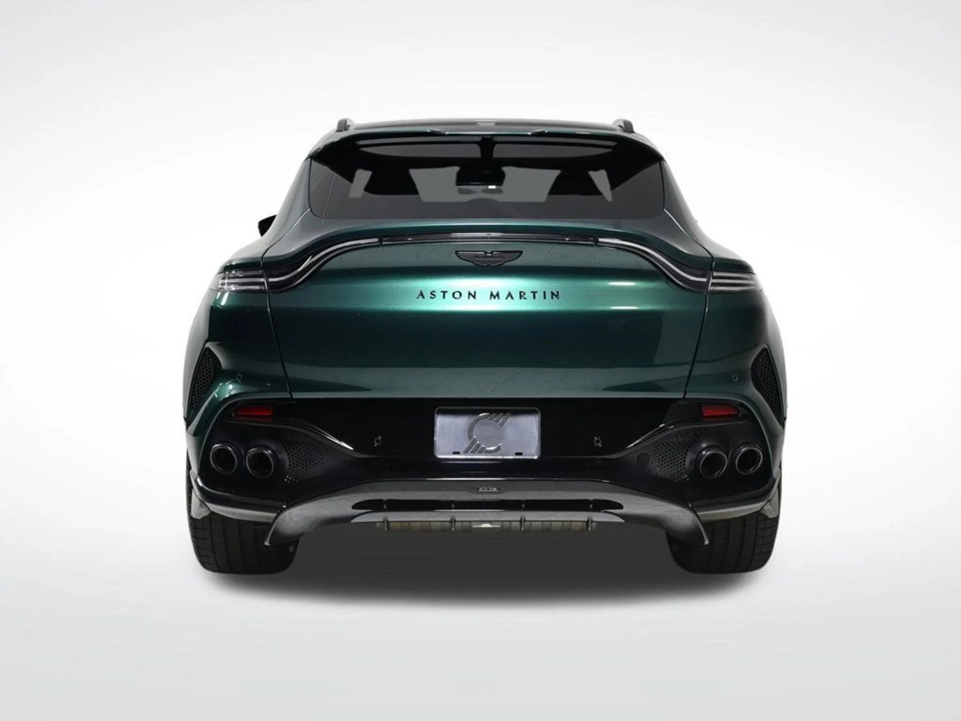 mph003_1027458582_new_2026_aston_martin_dbx_707awd_11350_22961642_4_1024_f3fe3b6934