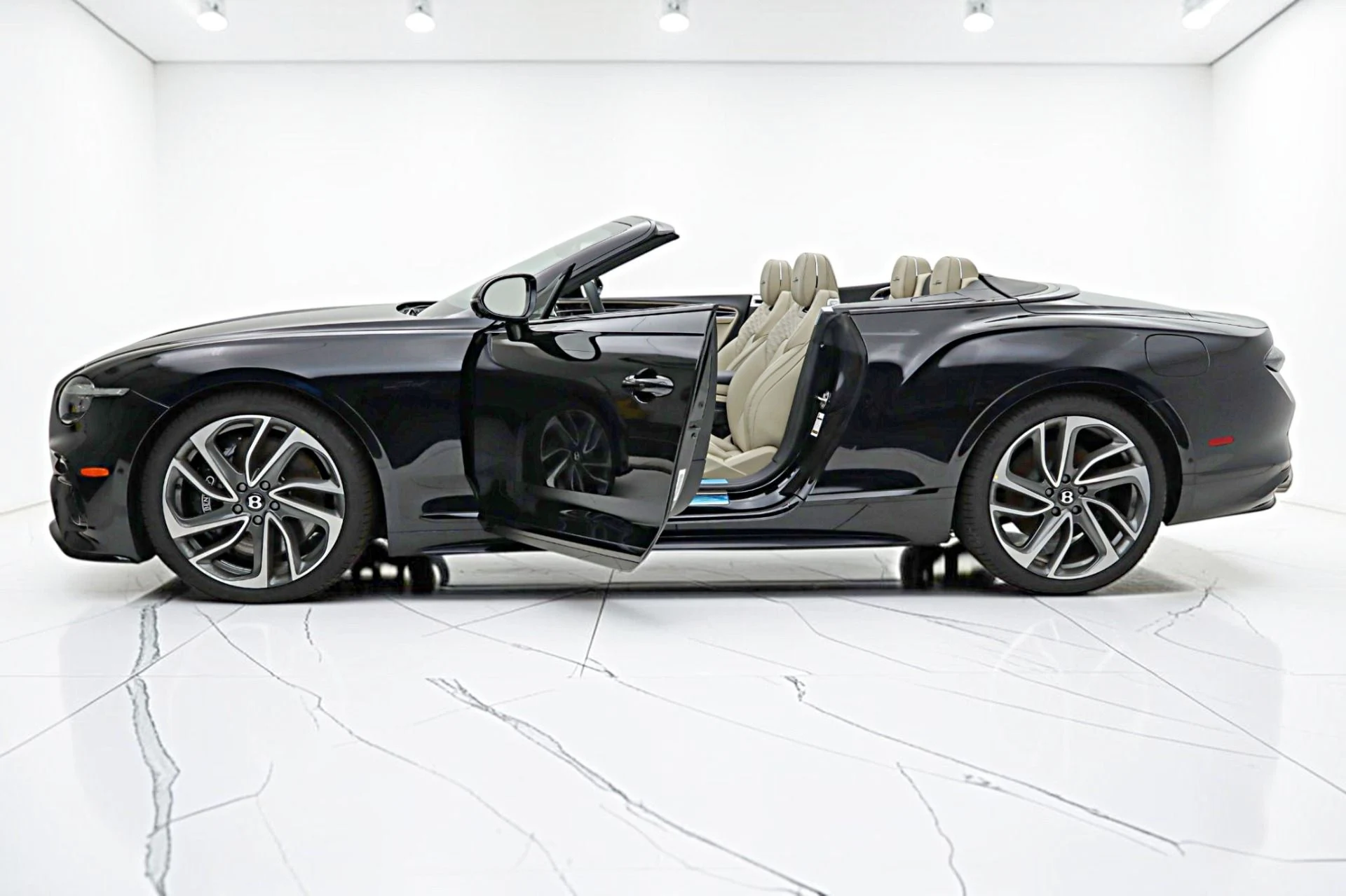 mph003_1027976151_New_2026_Bentley_Continental_GTC_Speed_1f7e1294d2