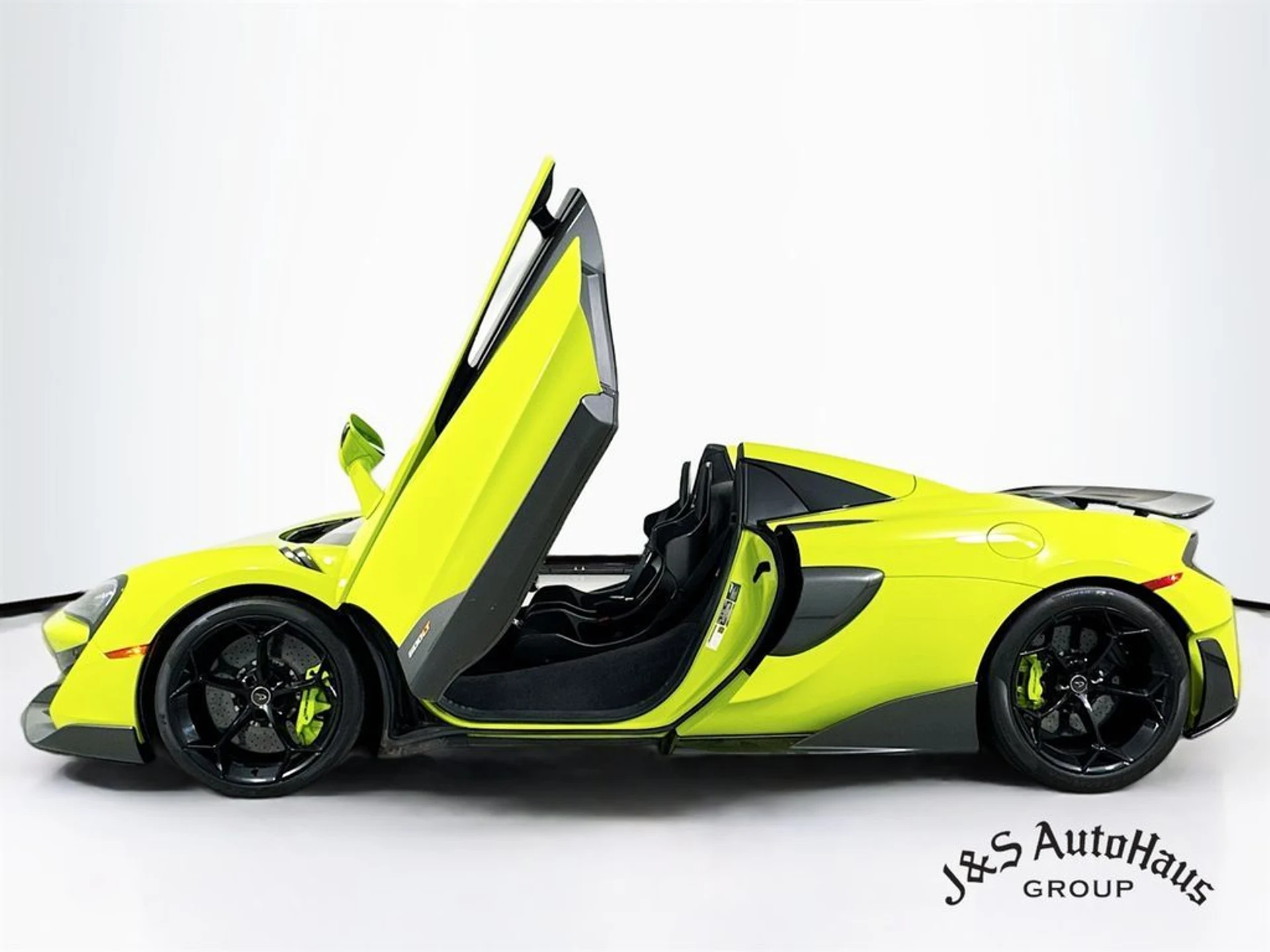 mph003_1044752937_128vhciwzt0mblevtvk2gqvrrlsw_40ebc218d2