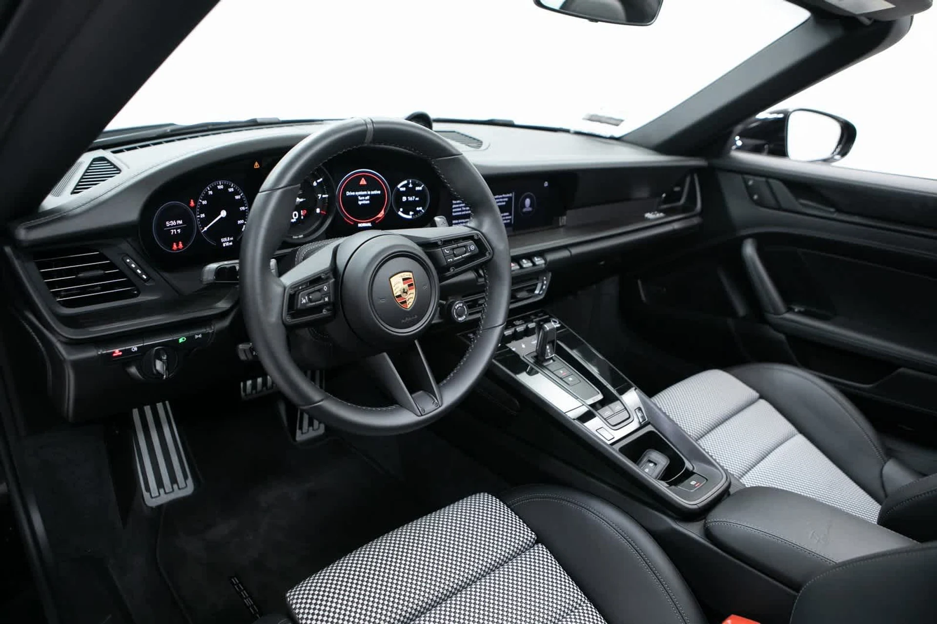 mph003_104546990_fe084320461c53bfcebcbf228e12cb57x_62631832aa