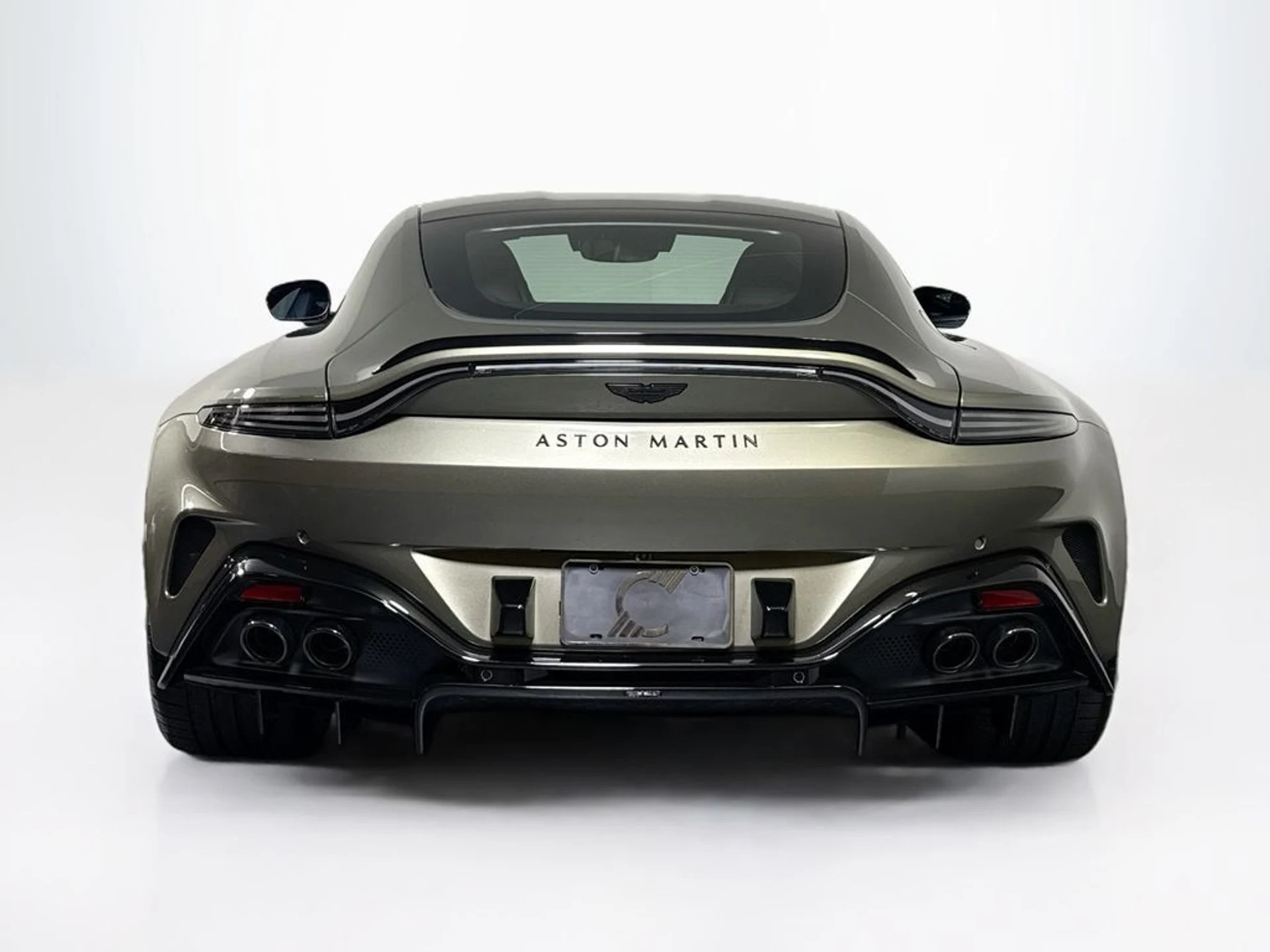 mph003_1046040343_new_2026_aston_martin_vantage_scoupe_11350_23067157_4_1024_06a4269622
