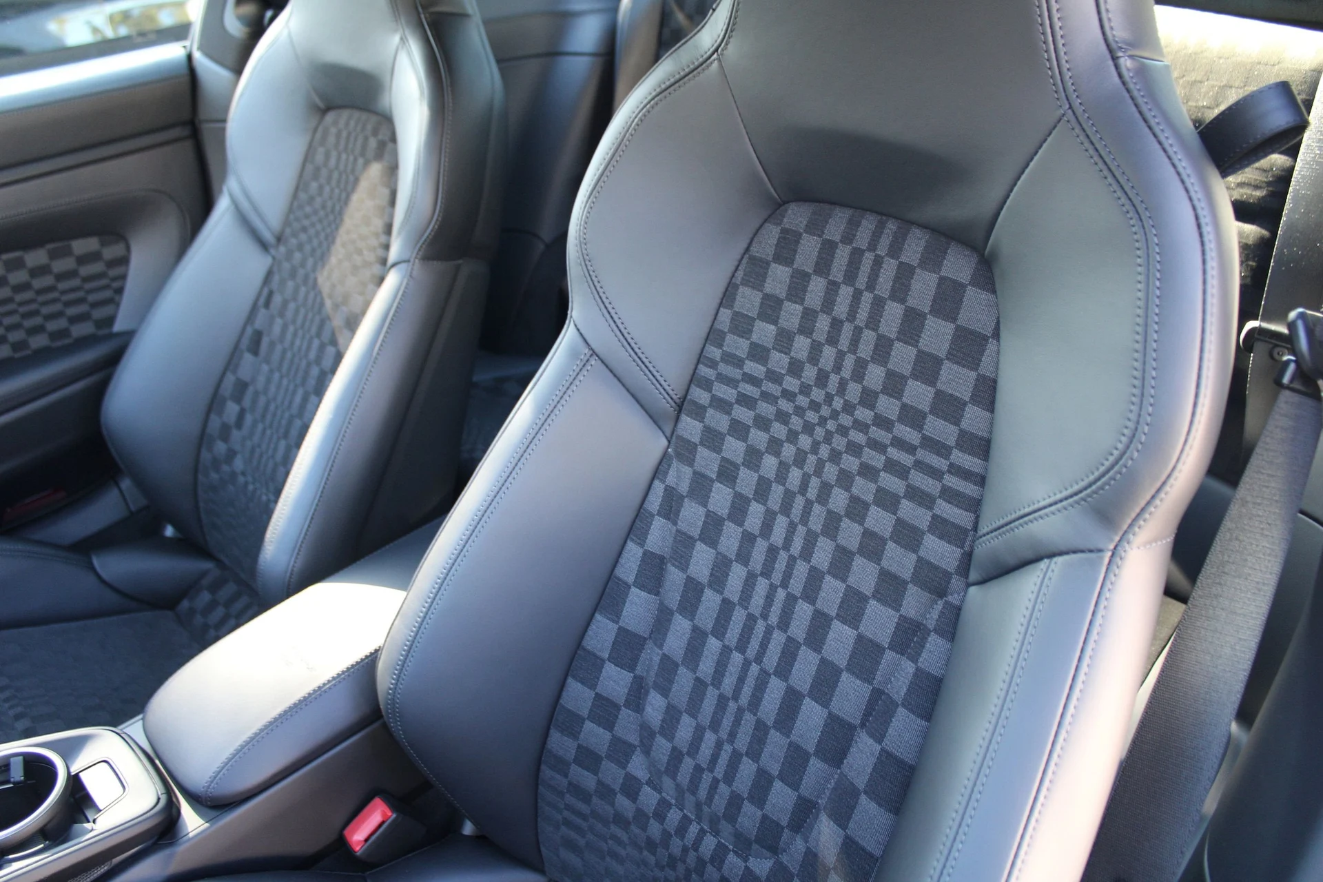 mph003_1050998117_124465a38dfa14f811112554c0236604x_64bb67175f