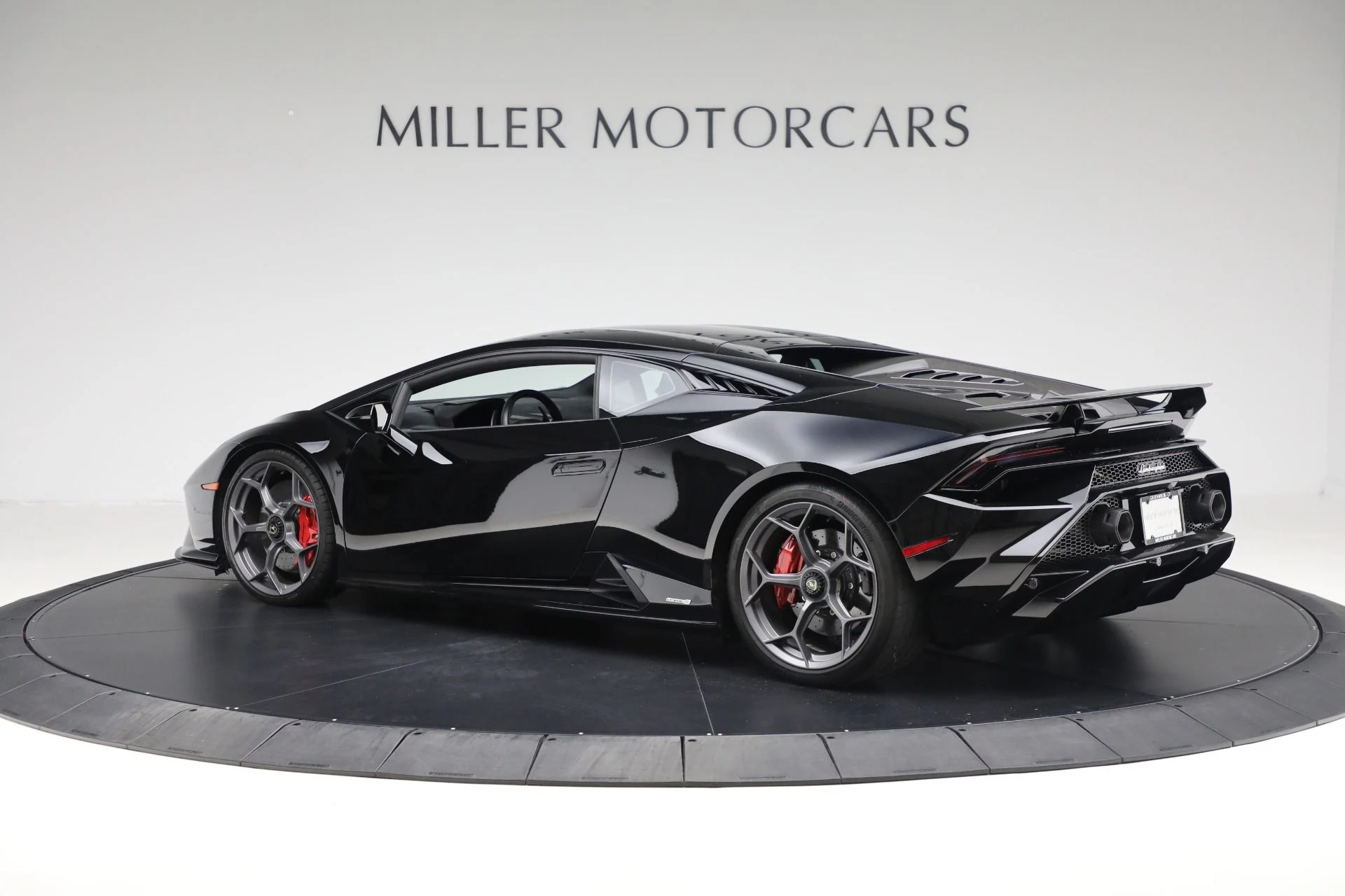 mph003_1076655749_Used_2023_Lamborghini_Huracan_Tecnica_06100bba83