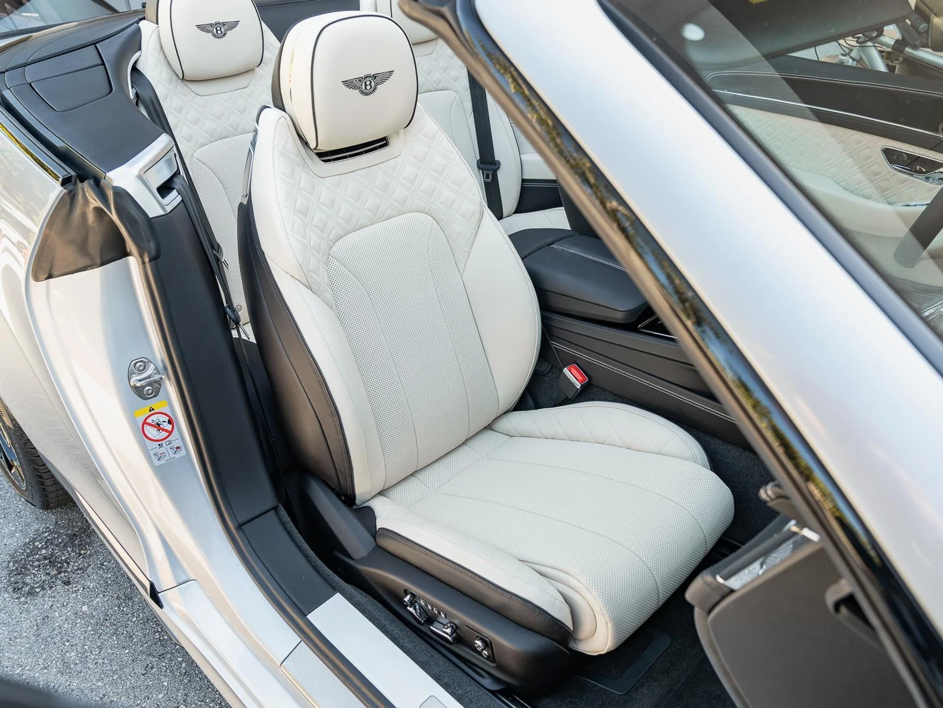 mph003_1078338268_Used_2023_Bentley_Continental_GTC_S_GT_V8_1777583211_bd4ca6eb4c
