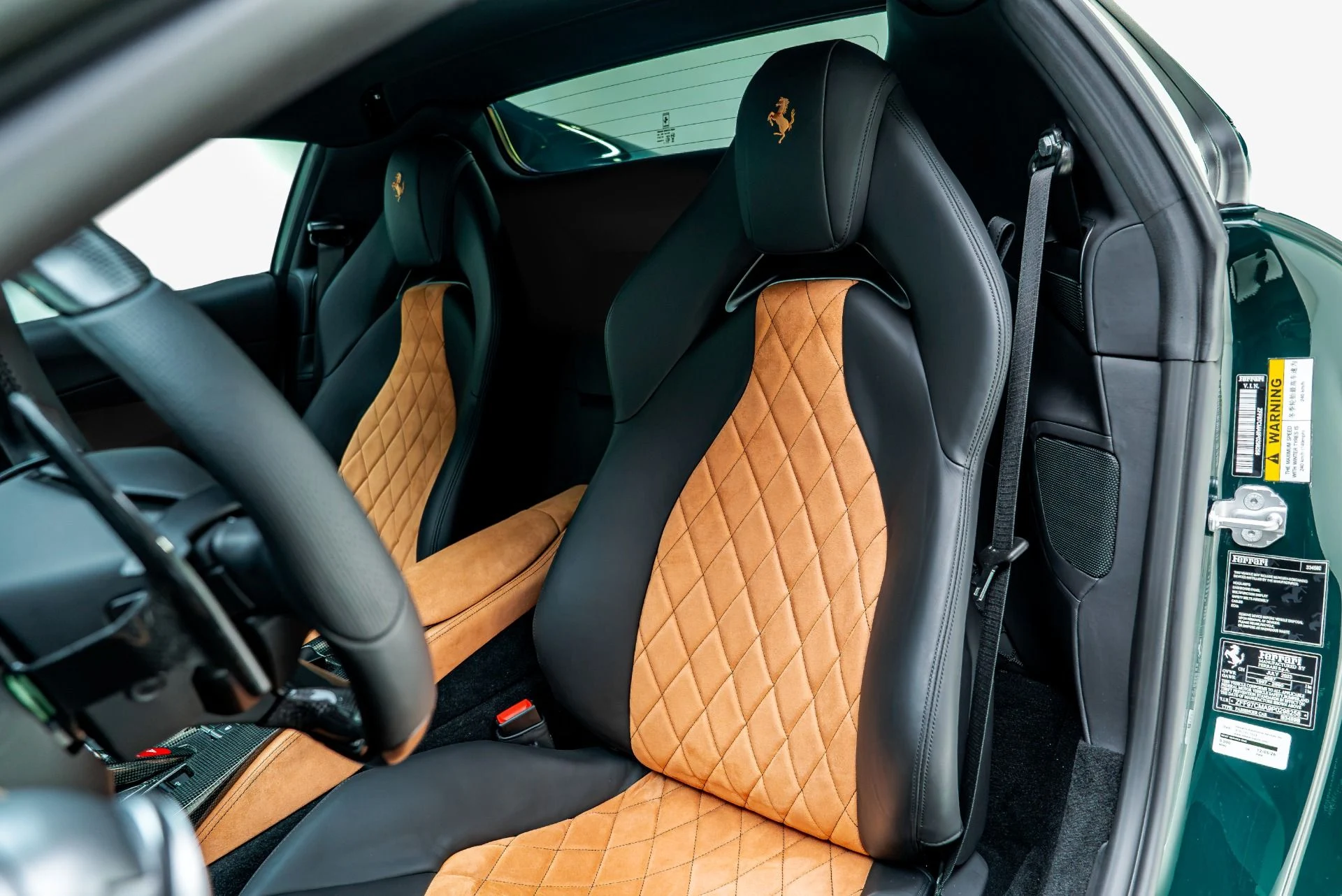 mph003_1078775117_Used_2023_Ferrari_812_GTS_1784738223_10881ac017