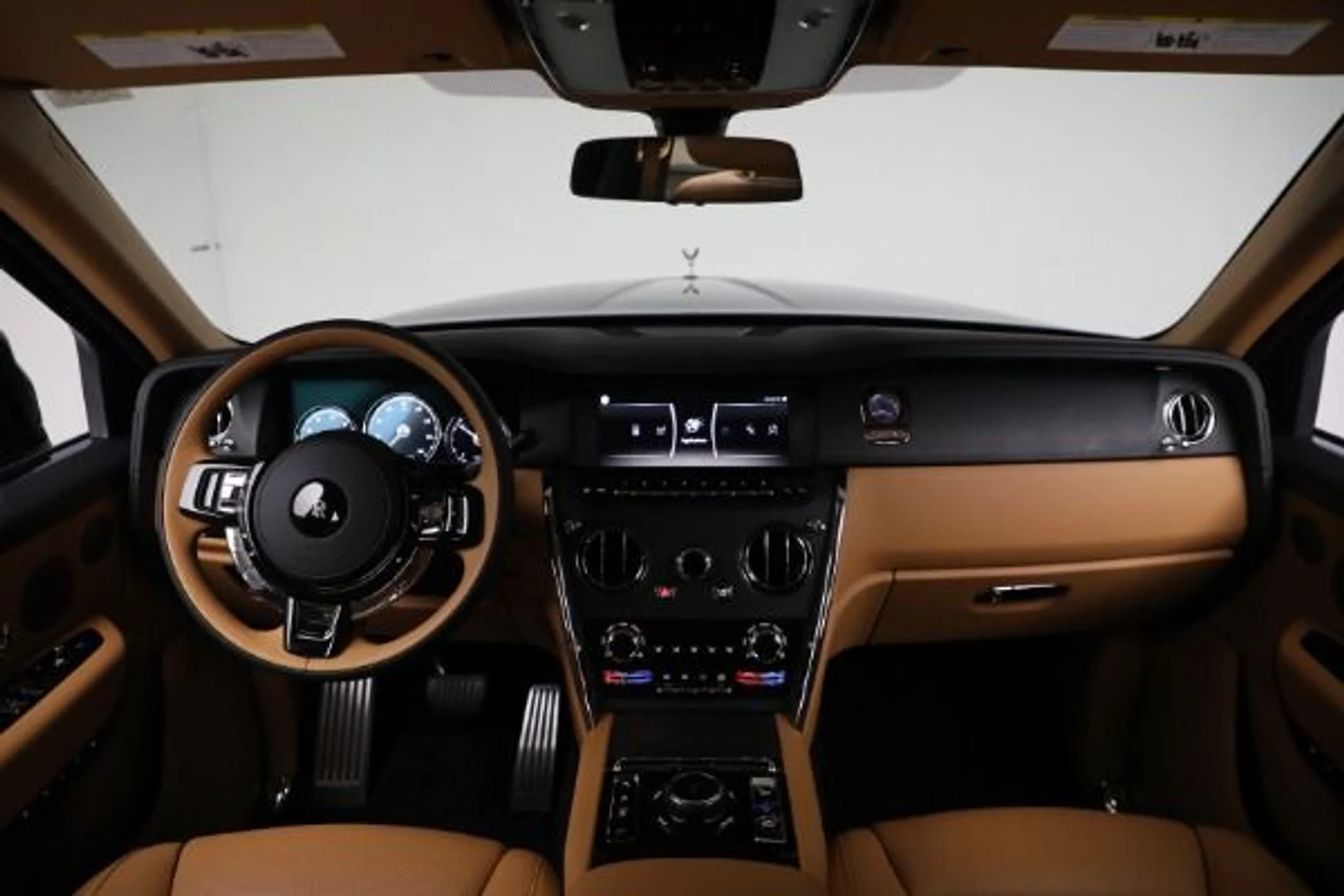 mph003_1080551933_Used_2024_Rolls_Royce_Cullinan_a4fbb192f2