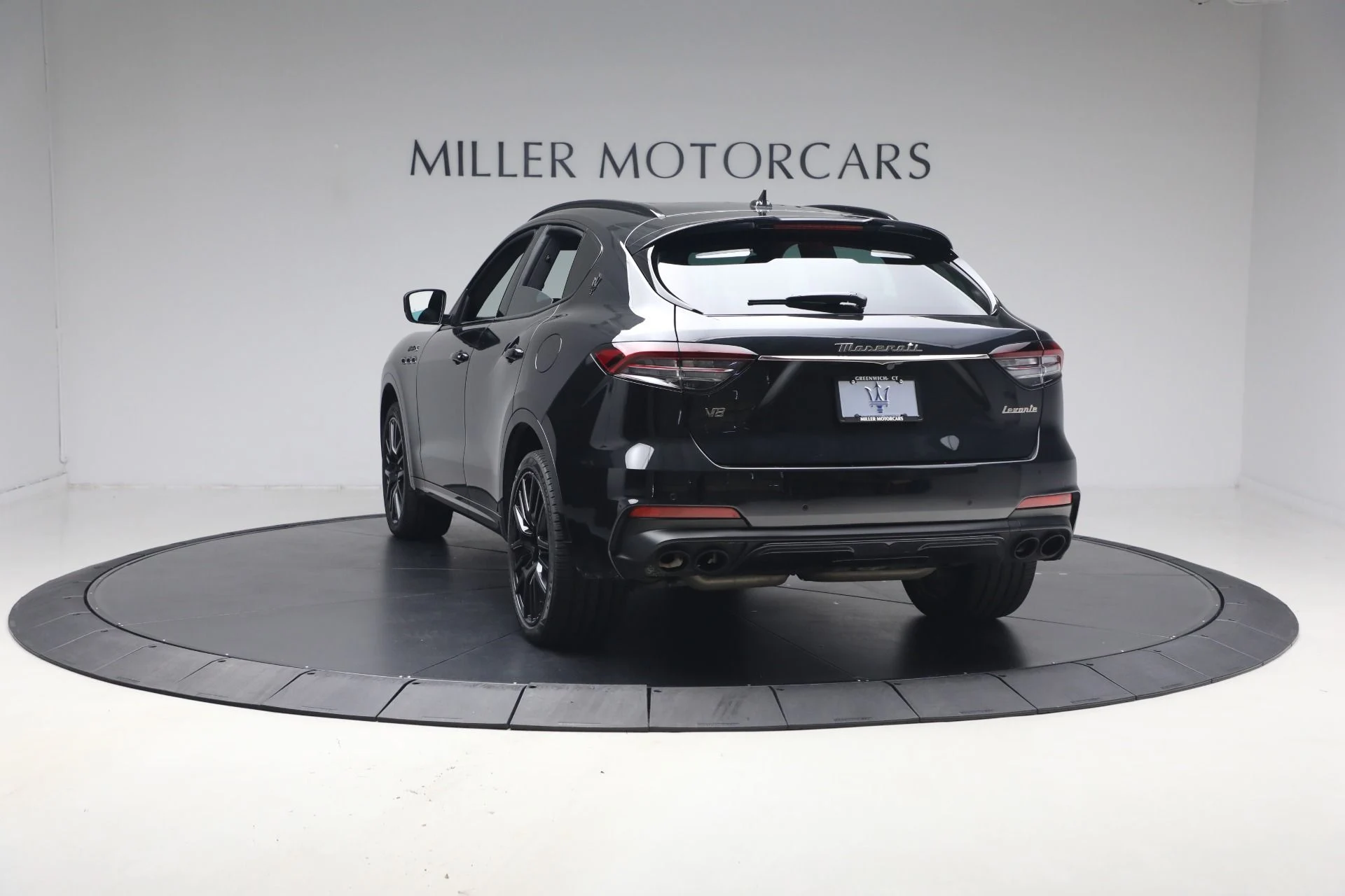 mph003_1088945572_Used_2023_Maserati_Levante_Modena_S_1779288060_2cd3b52ef3