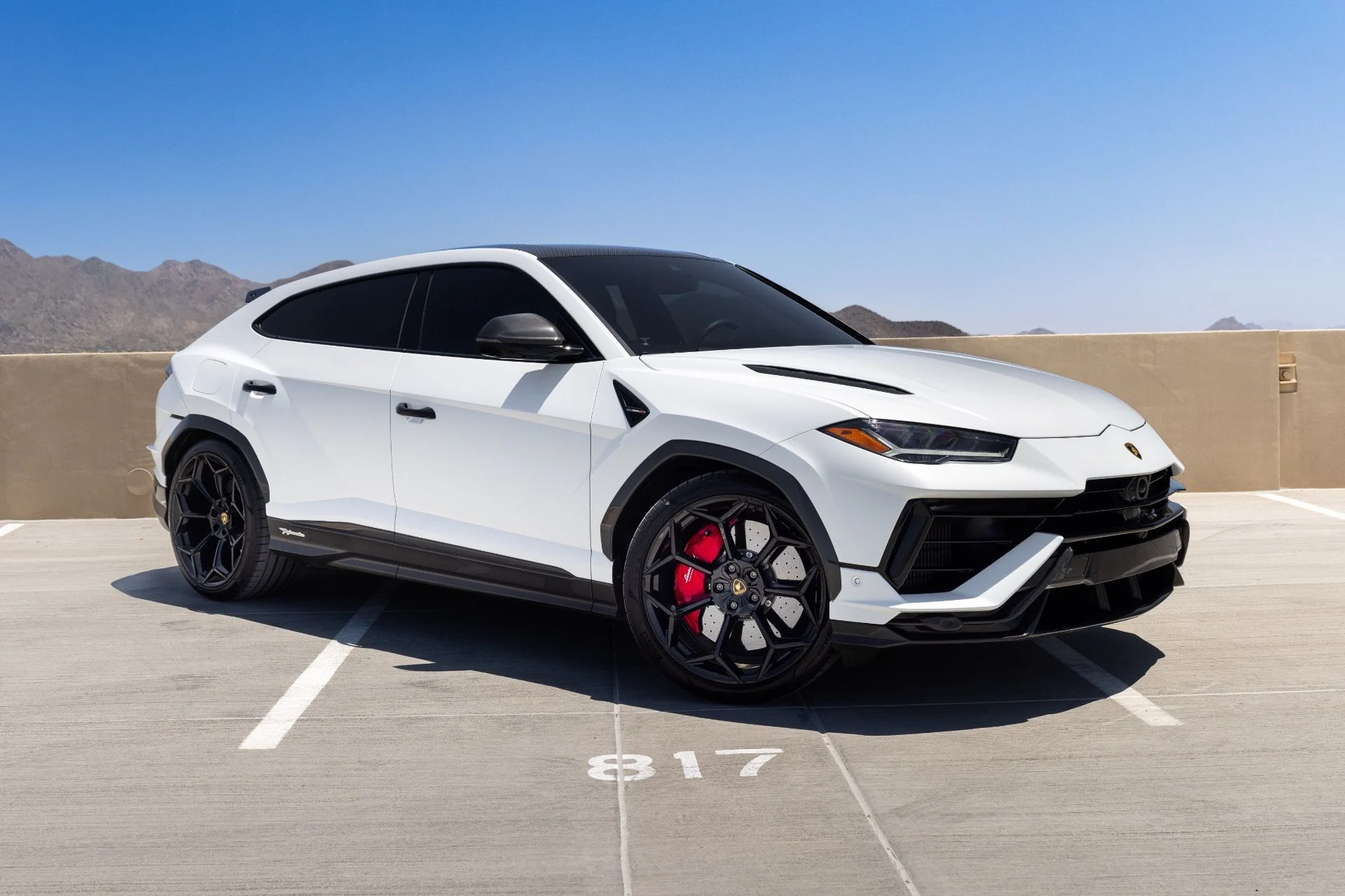 mph003_1091843890_Used_2023_Lamborghini_Urus_Performante_1778699369_5781ba8818