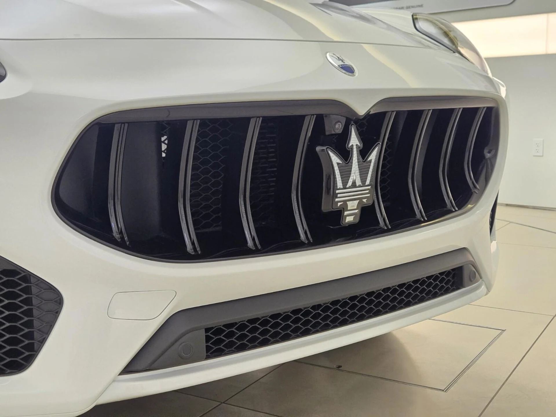 mph003_1093010524_New_2026_Maserati_Grecale_Modena_1789708574_1db646d51a