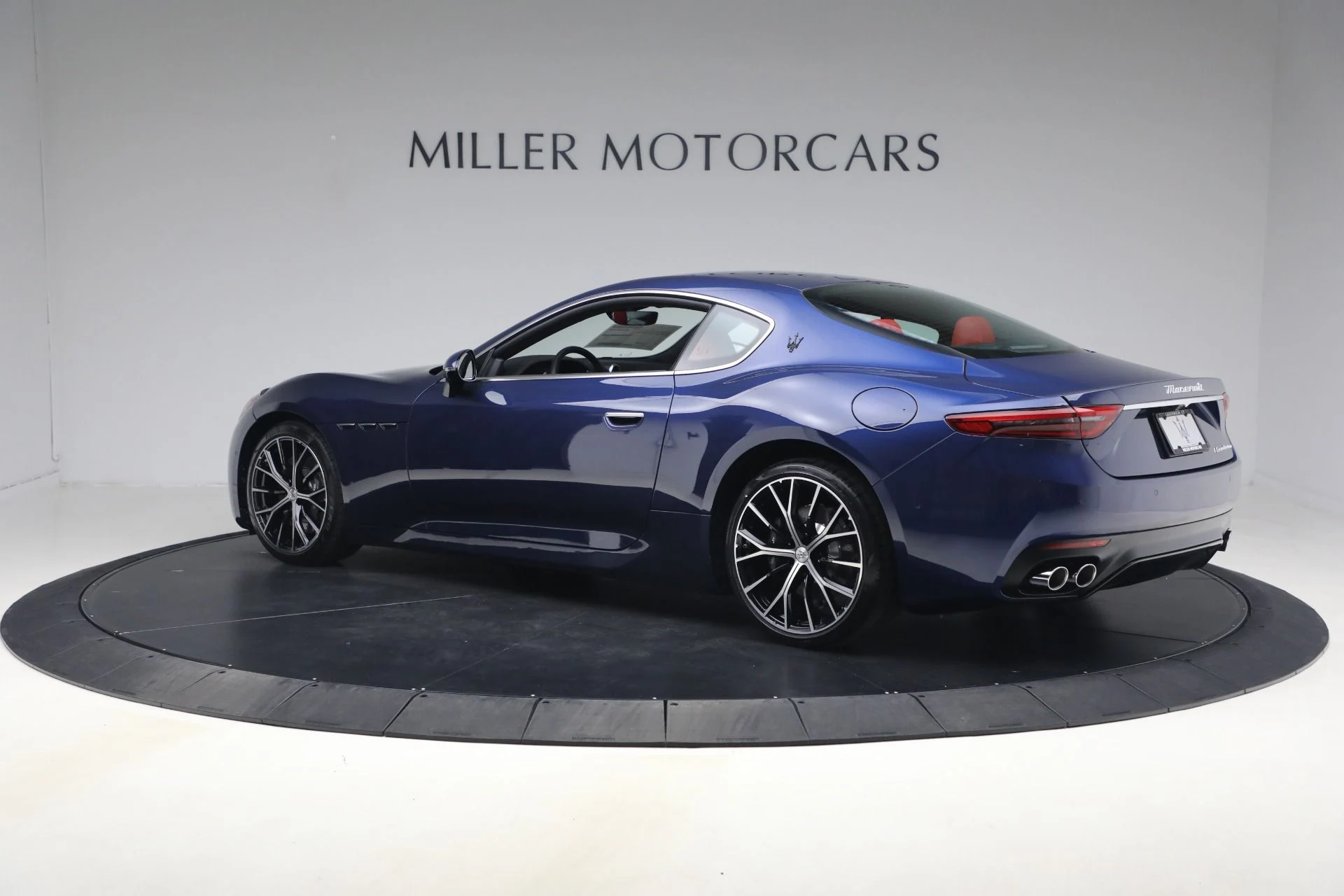 mph003_1102267040_New_2026_Maserati_Gran_Turismo_1774554377_90c9f078f0