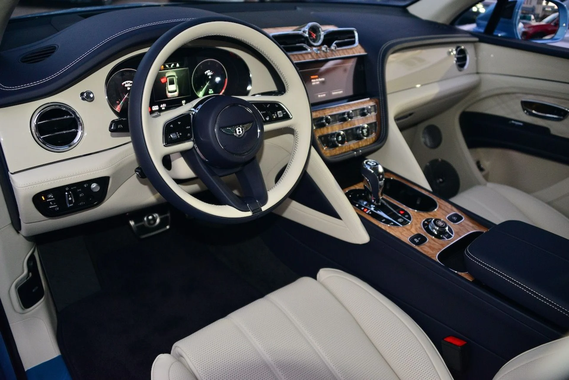 mph003_1102445553_2dc084003cf25c377812d2108bab0176x_8a77833022