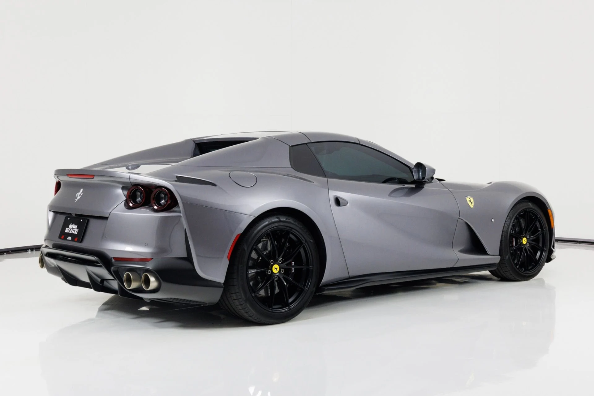 mph003_1105883619_Used_2021_Ferrari_812_GTS_1778536426_4459896895