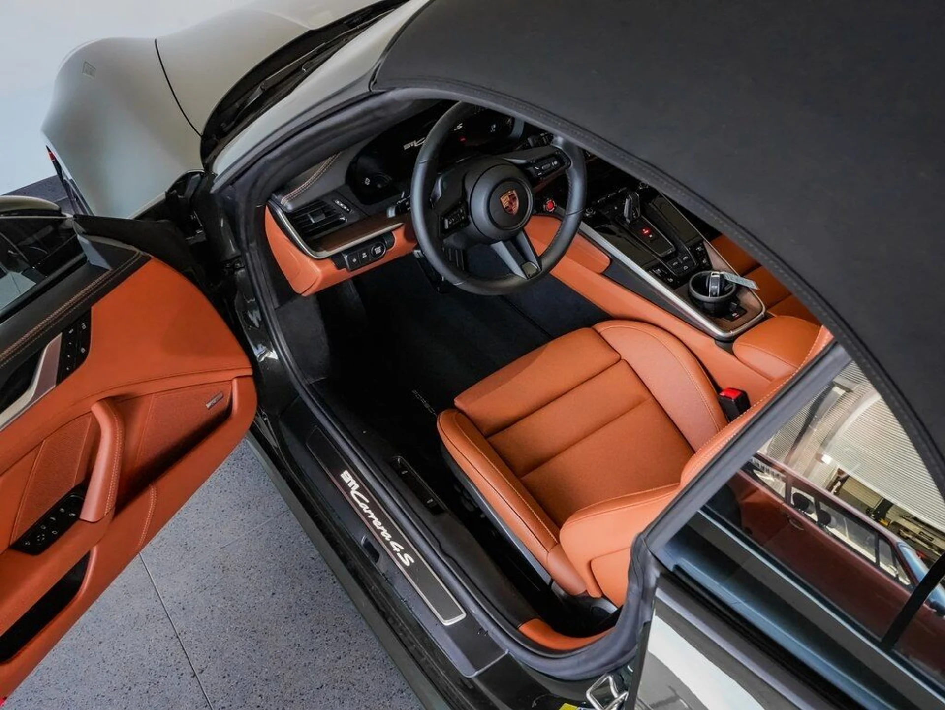 mph003_110765371_4c62c41d3ce0636422977263744de7ee_f81111a00c