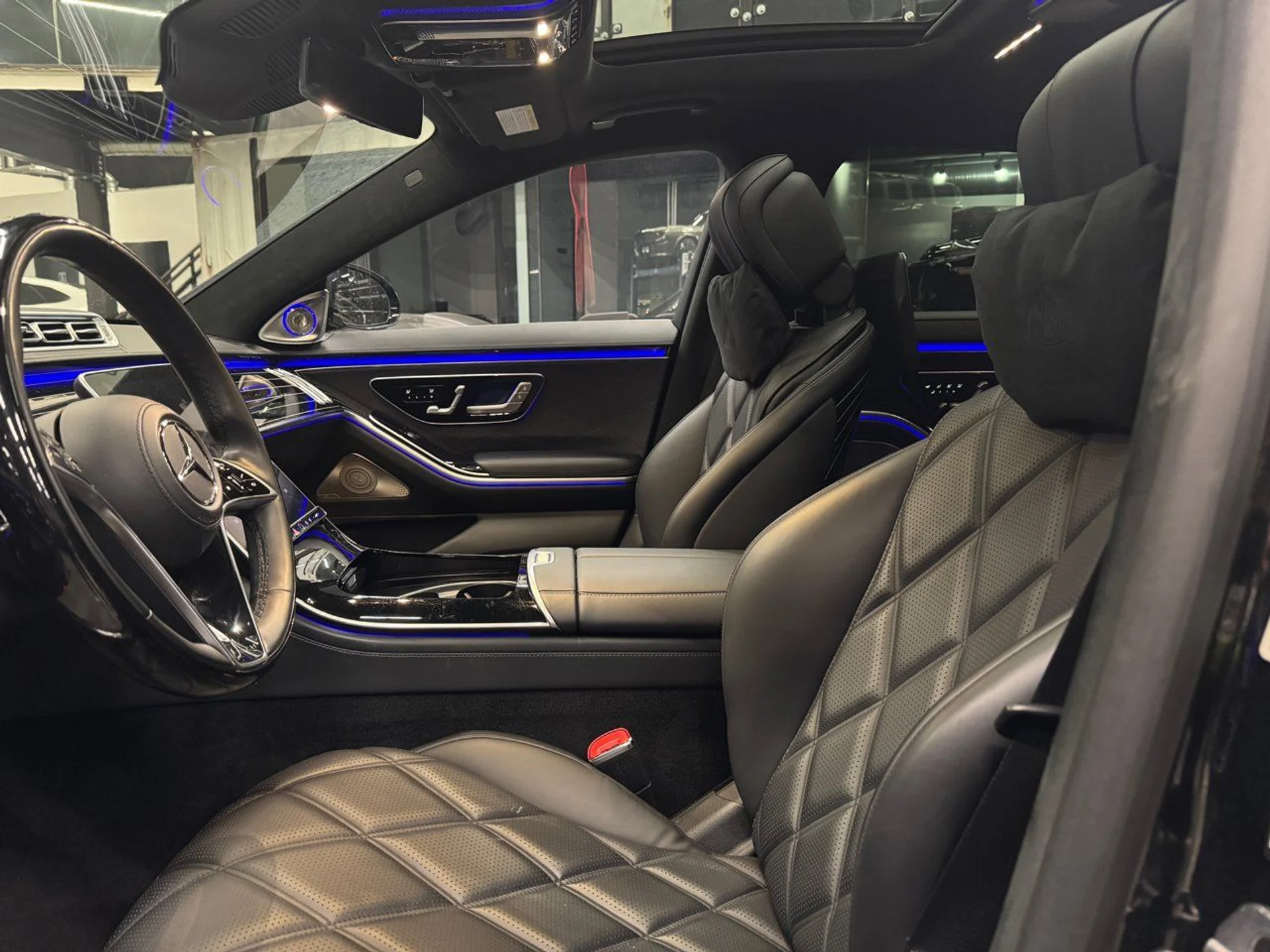 mph003_1107683707_mercedes_benz_s_class_2023_0eb820dc80