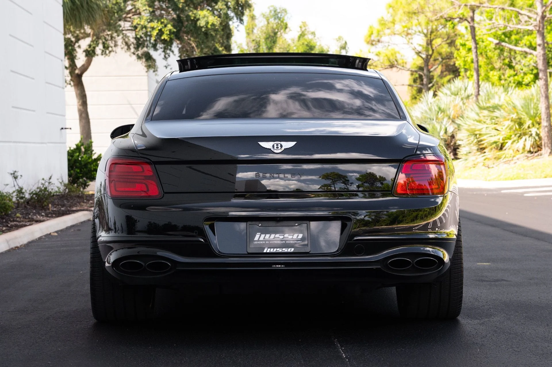 mph003_1108181640_Used_2023_Bentley_Flying_Spur_S_V8_1778782784_0f5732ba2f