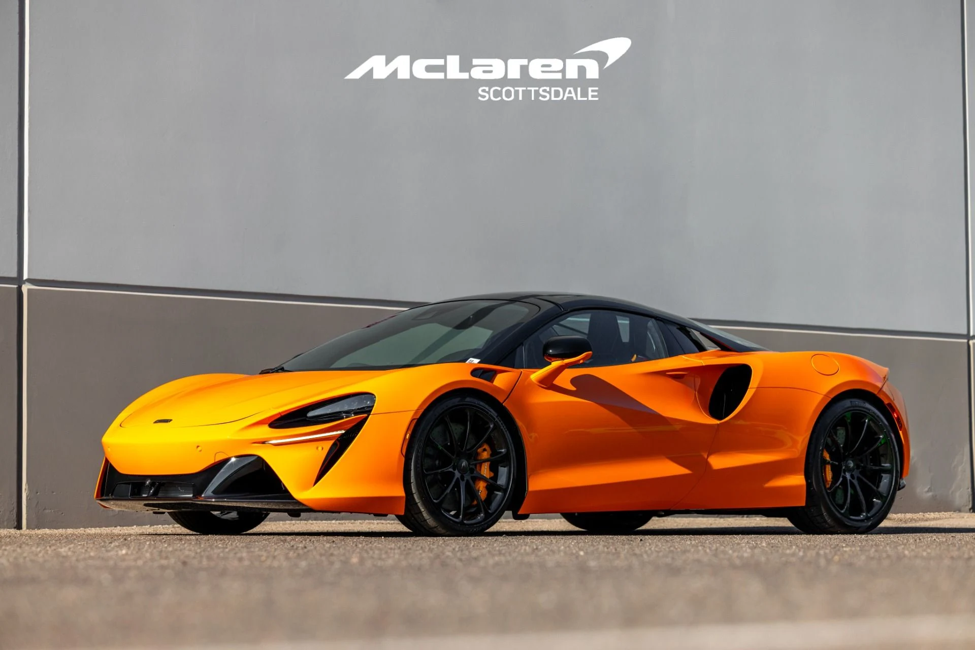 mph003_1109037996_Used_2025_MCLAREN_ARTURA_1724732382_f7ff0c2157