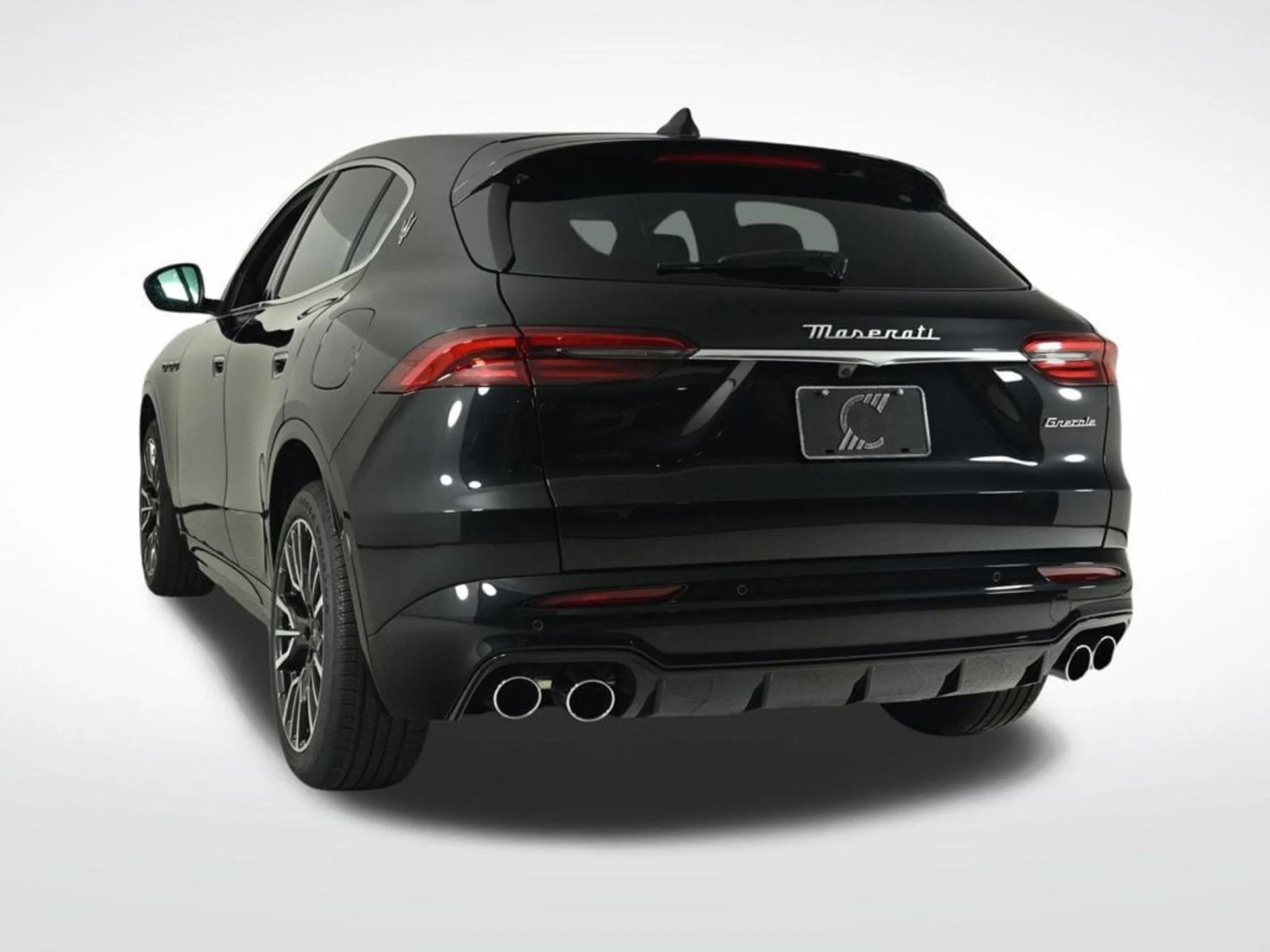 mph003_1116326301_new_2025_maserati_grecale_awd_11350_22889165_3_1024_7f734e0f90